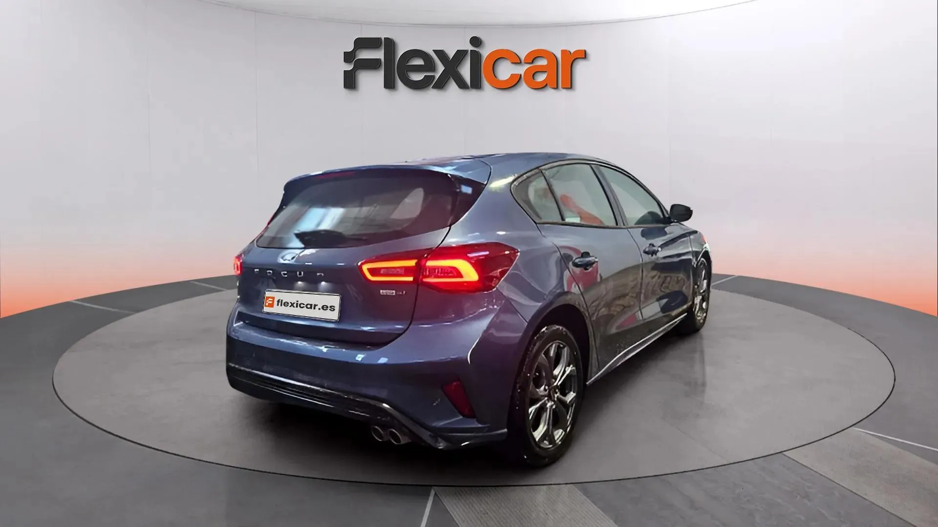 Ford Focus 1.0 EcoBoost MHEV ST-Line - foto 3