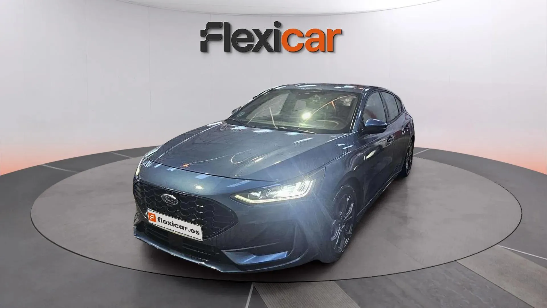 Ford Focus 1.0 EcoBoost MHEV ST-Line - foto 5