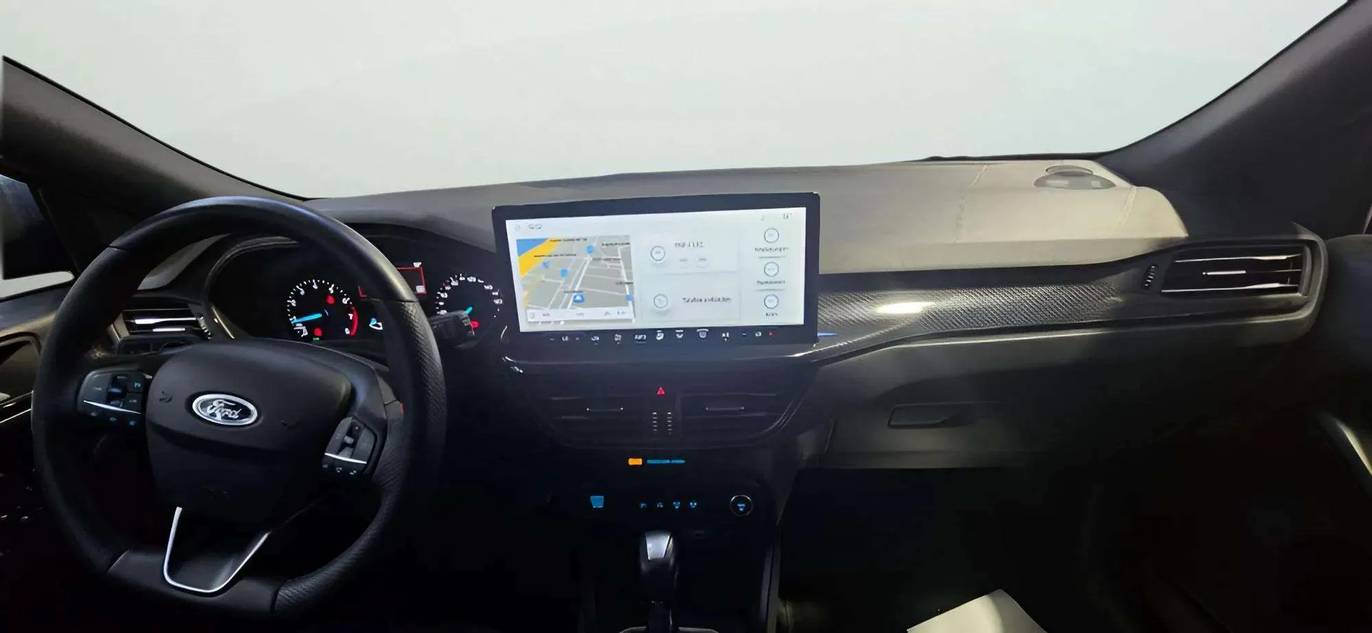 Ford Focus 1.0 EcoBoost MHEV ST-Line - foto 17