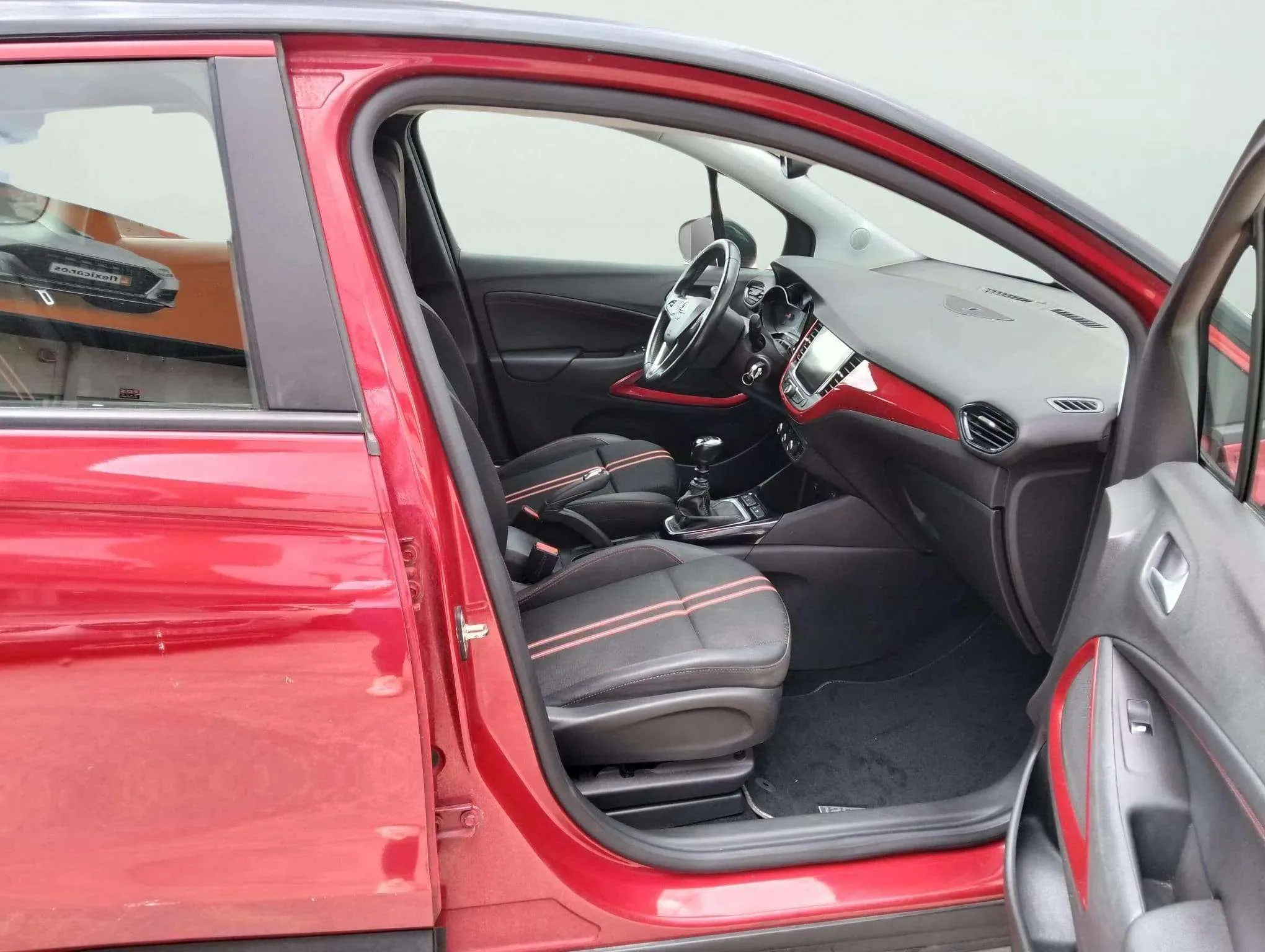 Opel Crossland 1.2 GS Line - foto 14