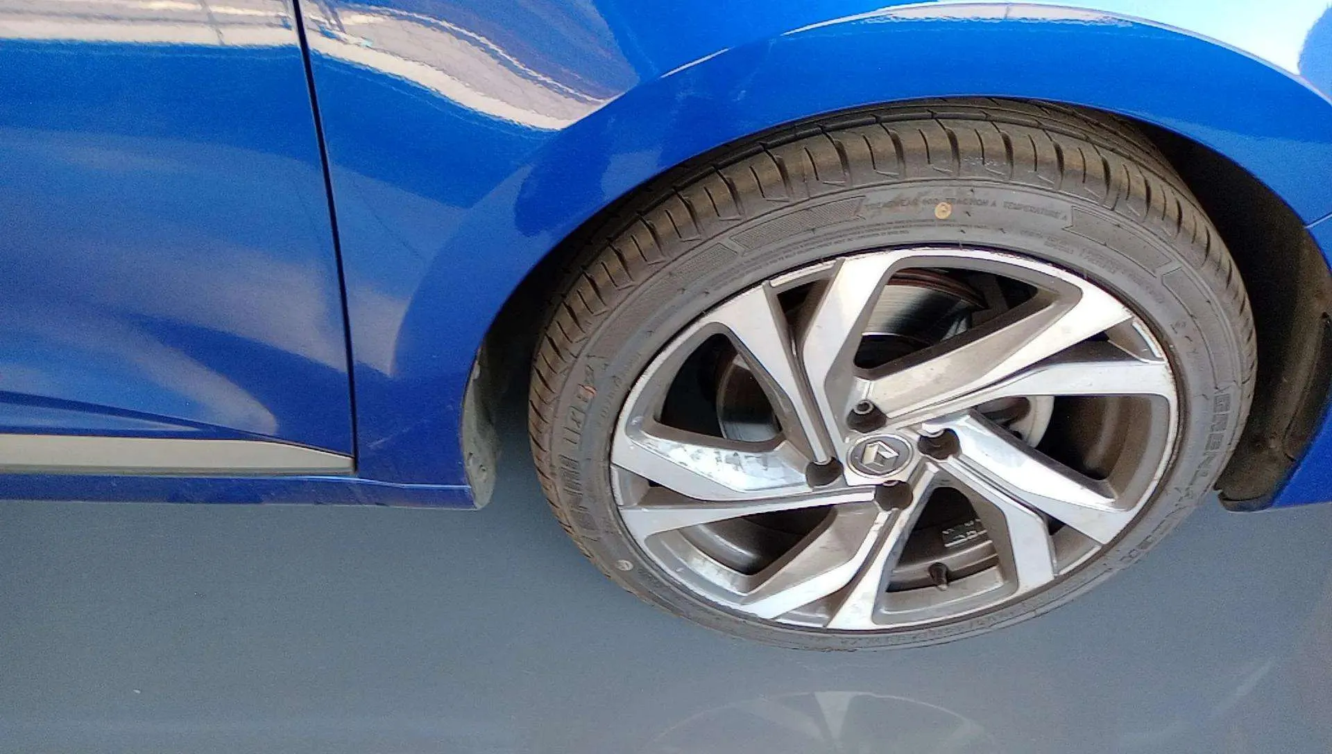 Renault Clio RS Line TCe GPF EDC - foto 17