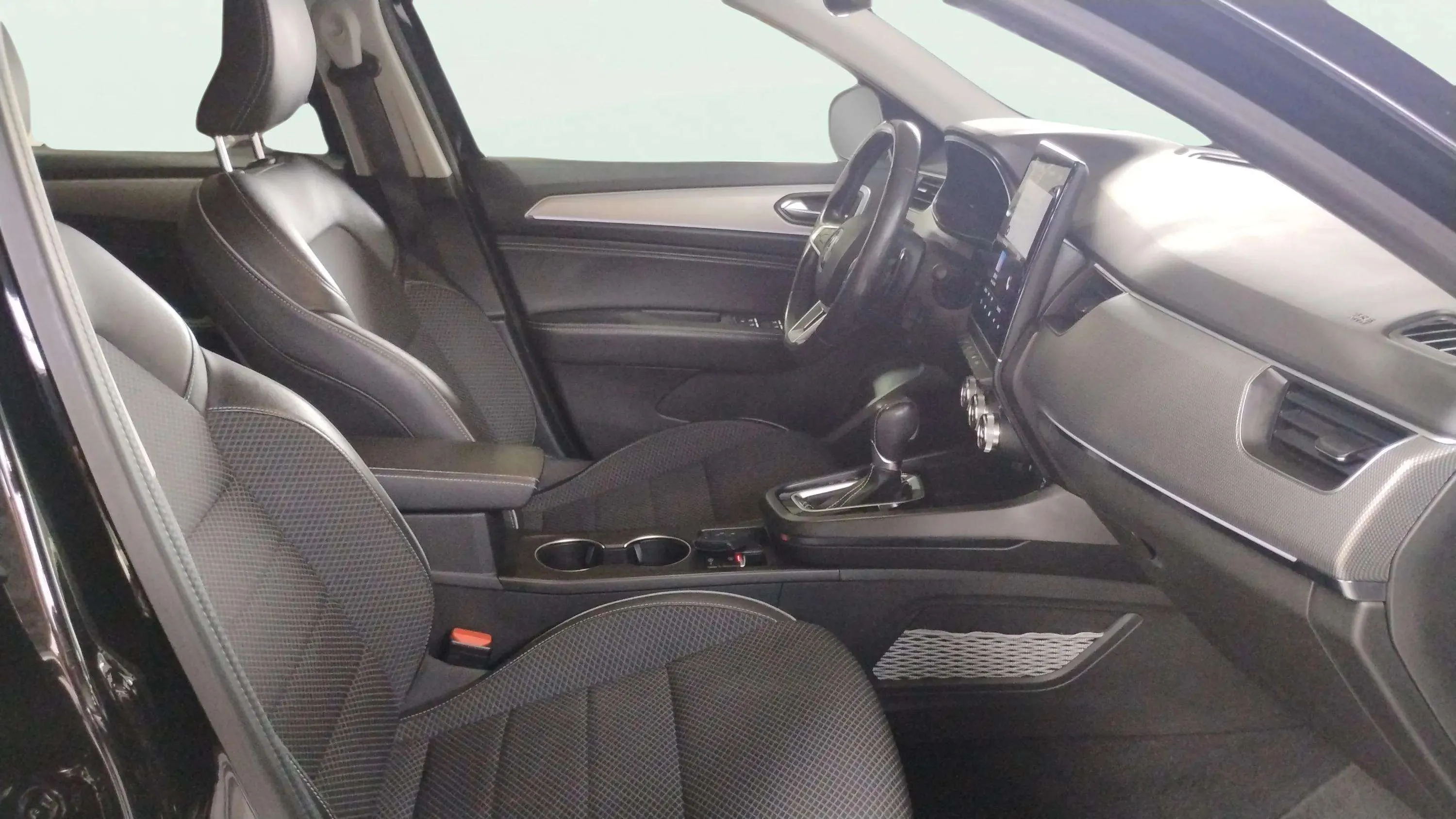Renault Arkana Zen TCe EDC Microhíbrido - foto 14