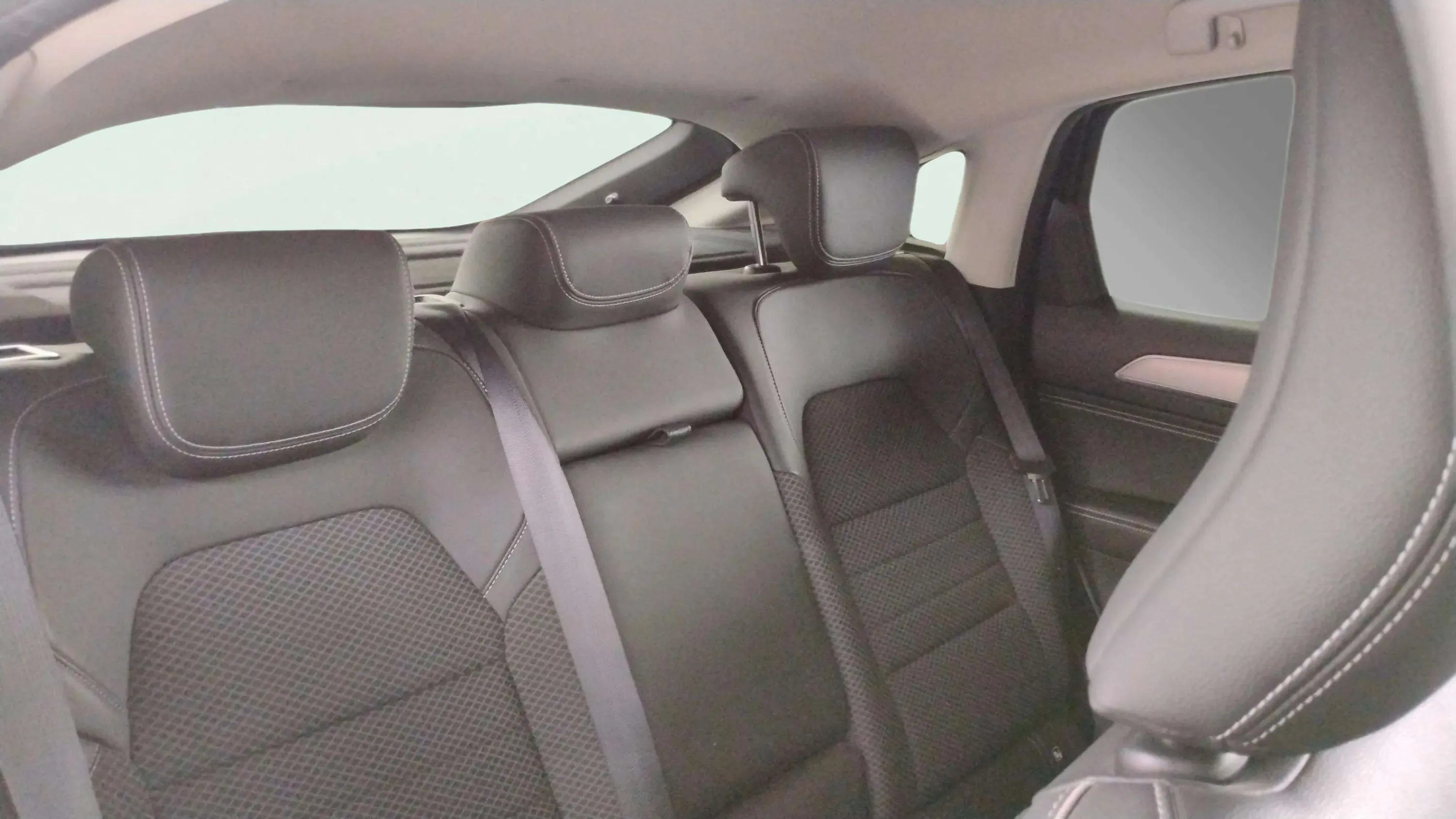 Renault Arkana Zen TCe EDC Microhíbrido - foto 9