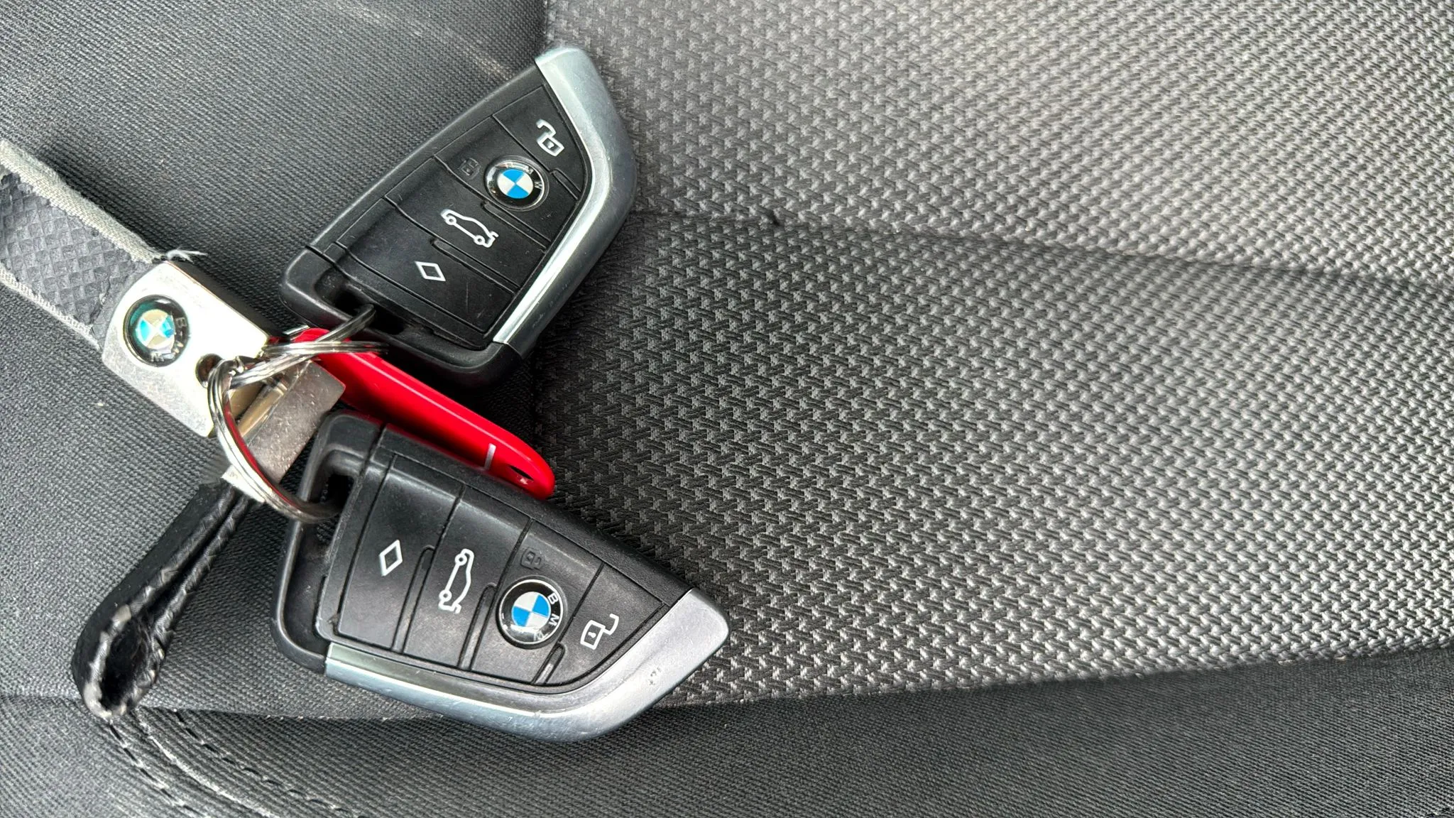 BMW X4 xDrive20d - foto 18