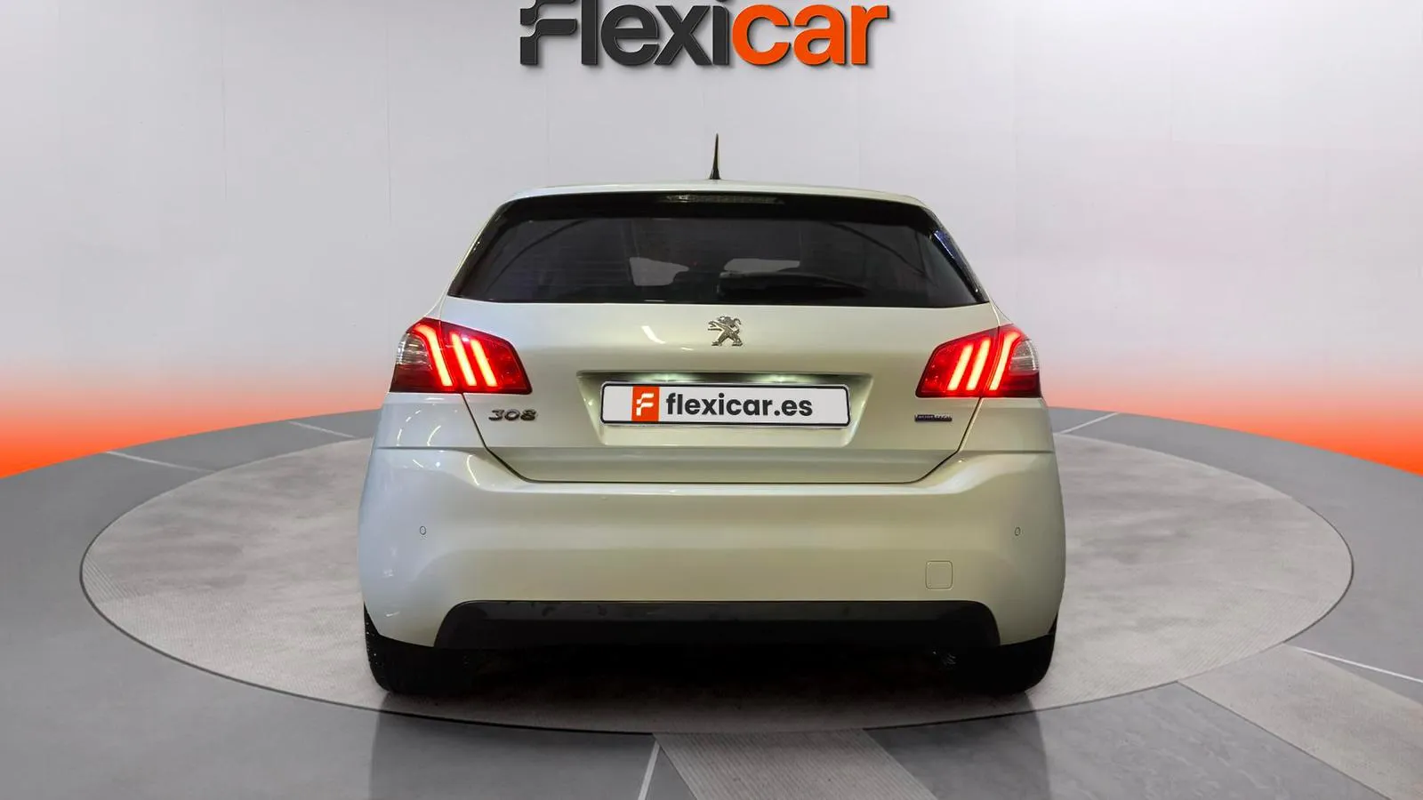 Peugeot 308 GT Line 1.2 PureTech - foto 7