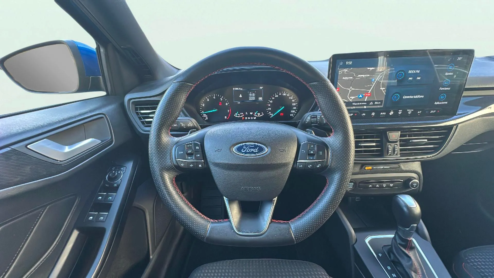 Ford Focus 1.0 EcoBoost MHEV ST-Line - foto 10