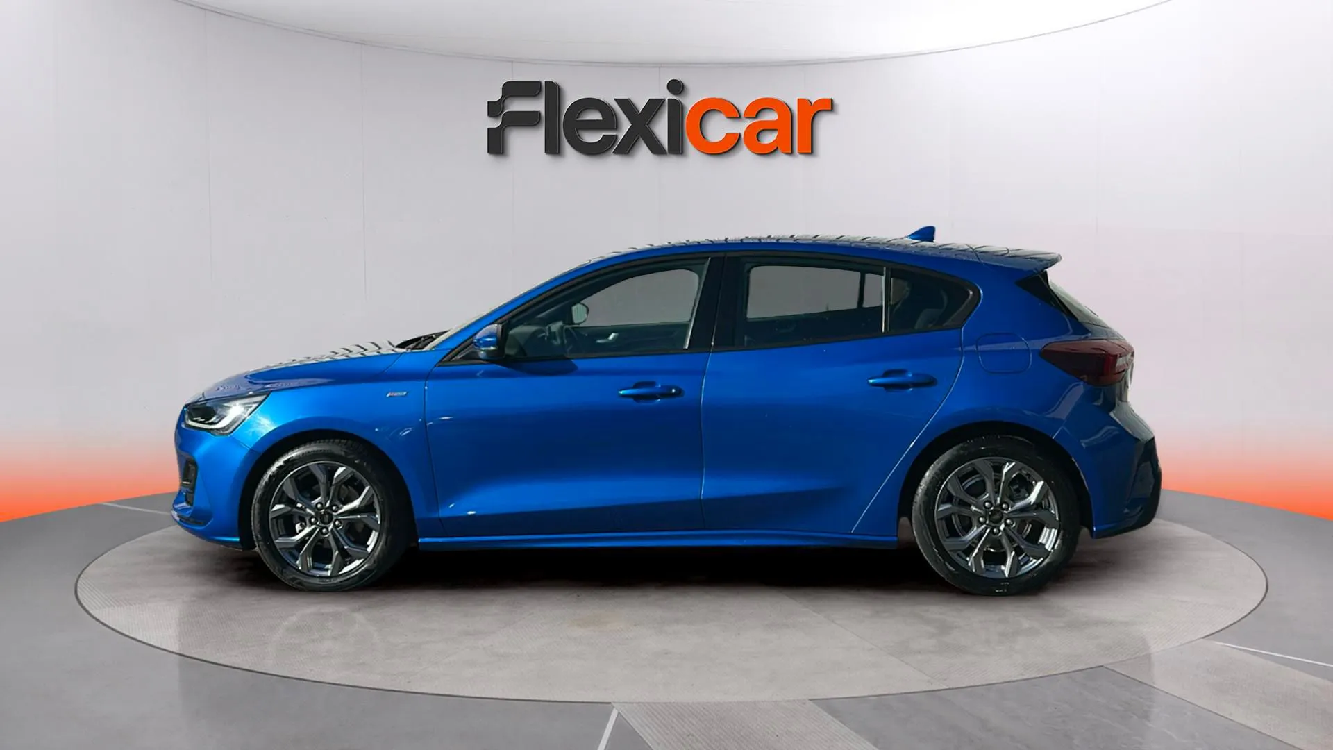 Ford Focus 1.0 EcoBoost MHEV ST-Line - foto 4