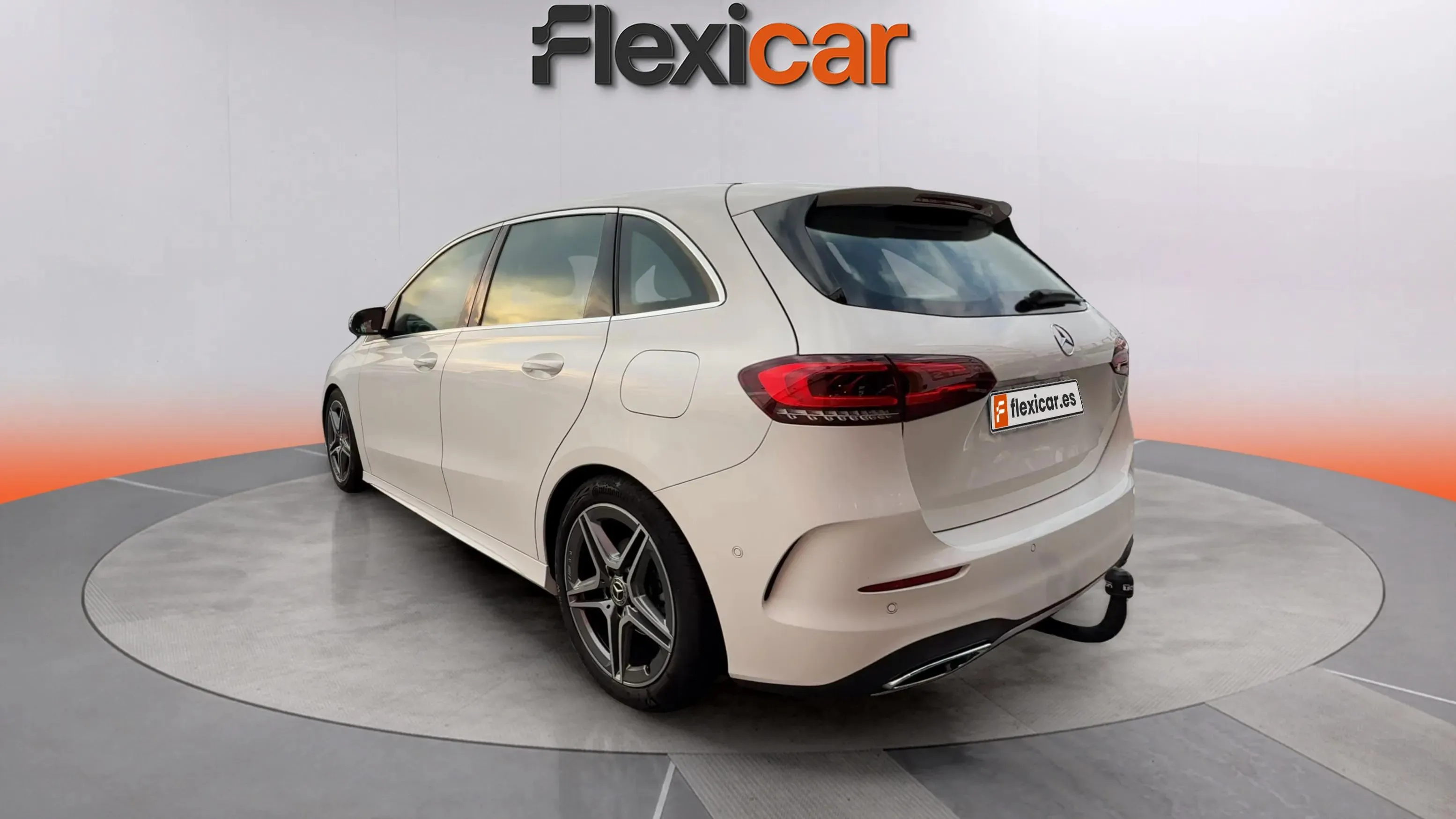 Mercedes-Benz Clase B B 200 d - foto 5