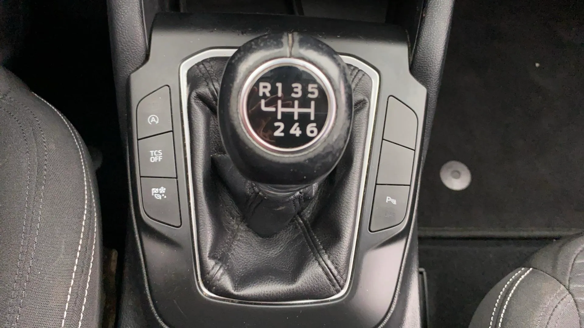 Ford Focus 1.5 EcoBlue Titanium Sportbr. - foto 18