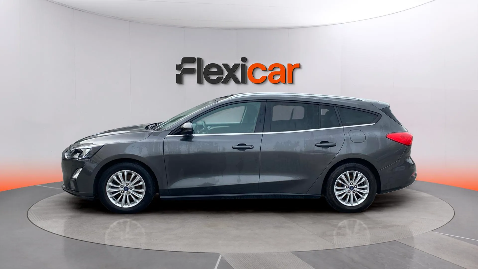 Ford Focus 1.5 EcoBlue Titanium Sportbr. - foto 4