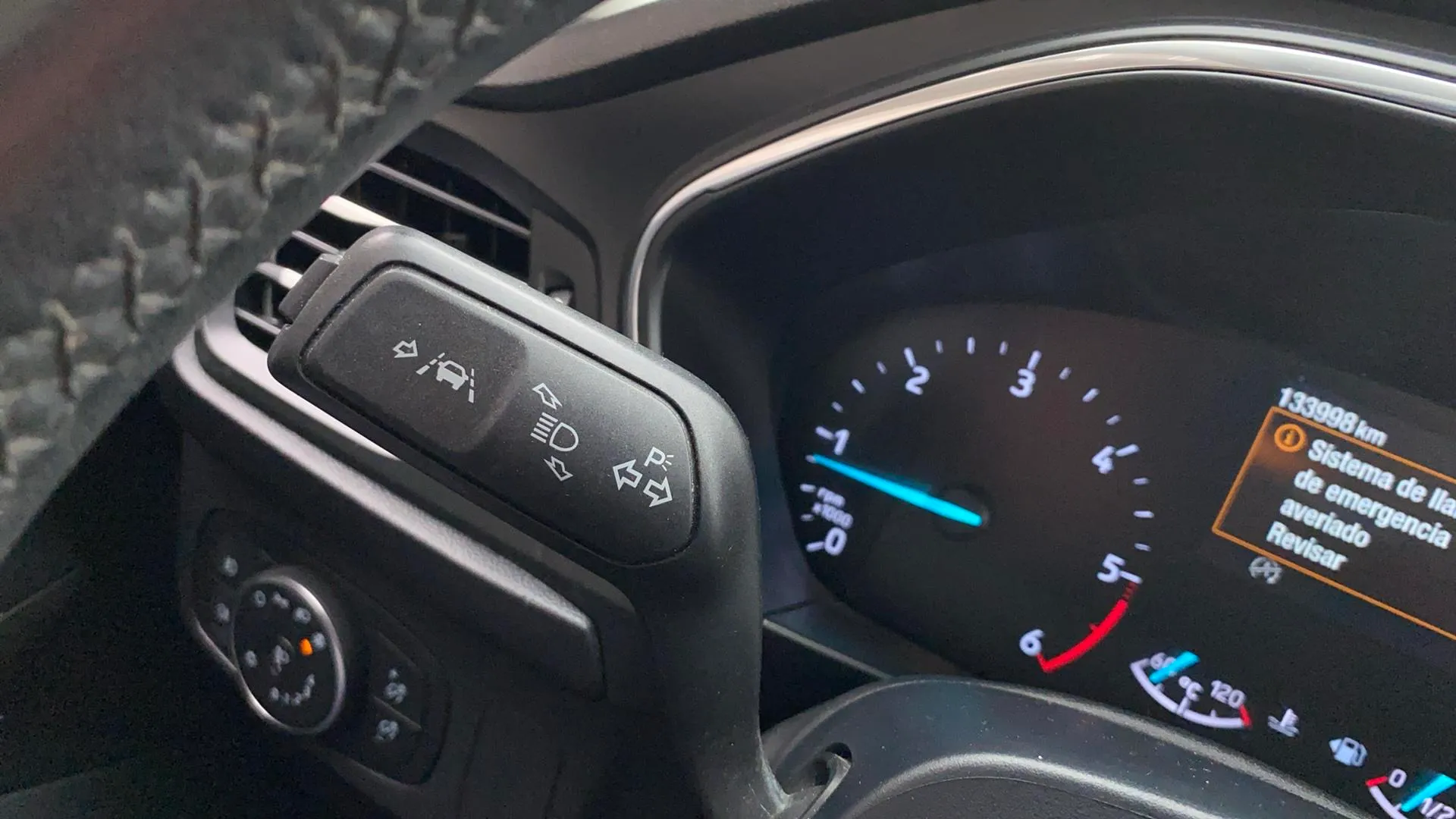 Ford Focus 1.5 EcoBlue Titanium Sportbr. - foto 12