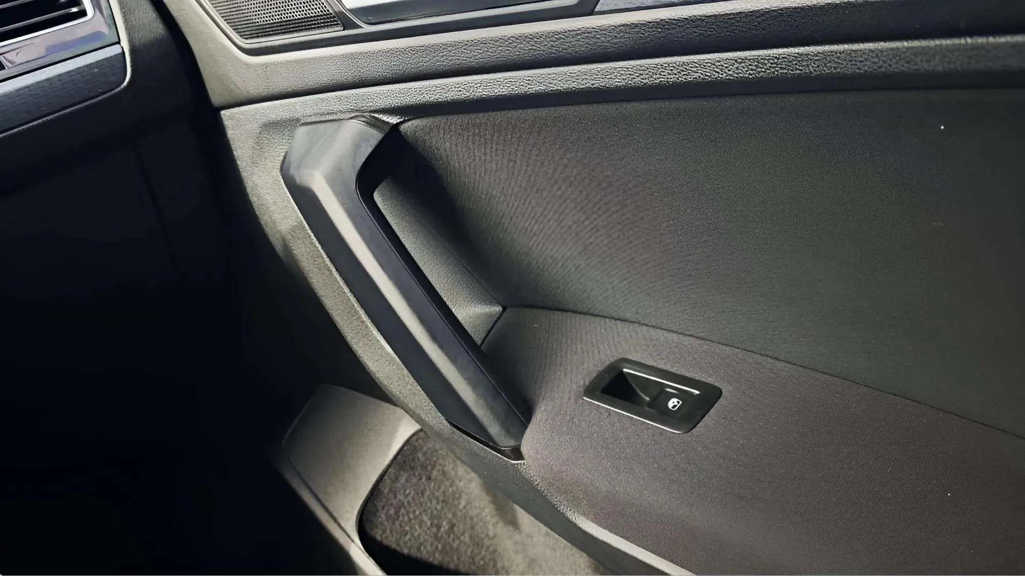 Volkswagen Tiguan Life 1.5 TSI DSG - foto 29