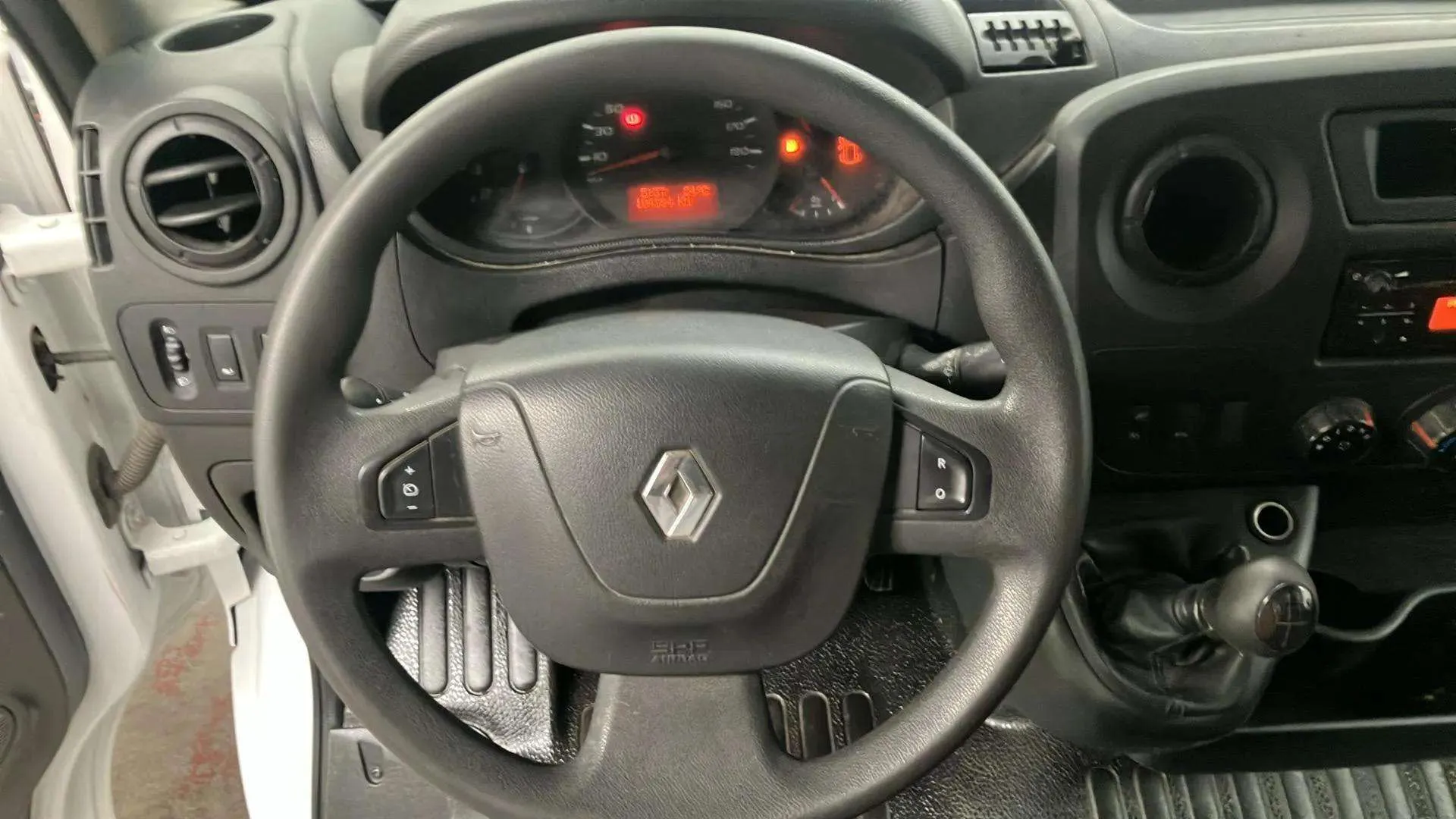 Renault Master Furgón T L1H1 2800 dCi - foto 7