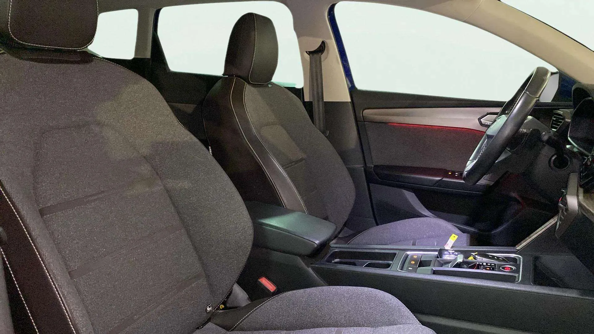 SEAT León SP 2.0 TDI DSG Xcellence Go M - foto 21