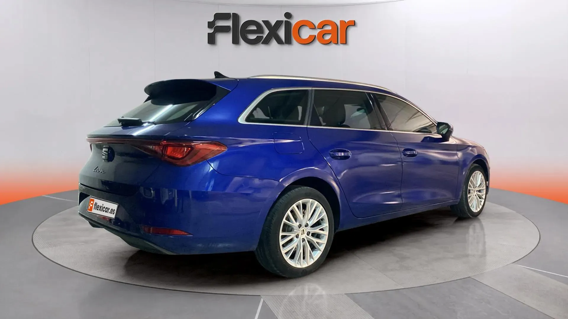 SEAT León SP 2.0 TDI DSG Xcellence Go M - foto 7