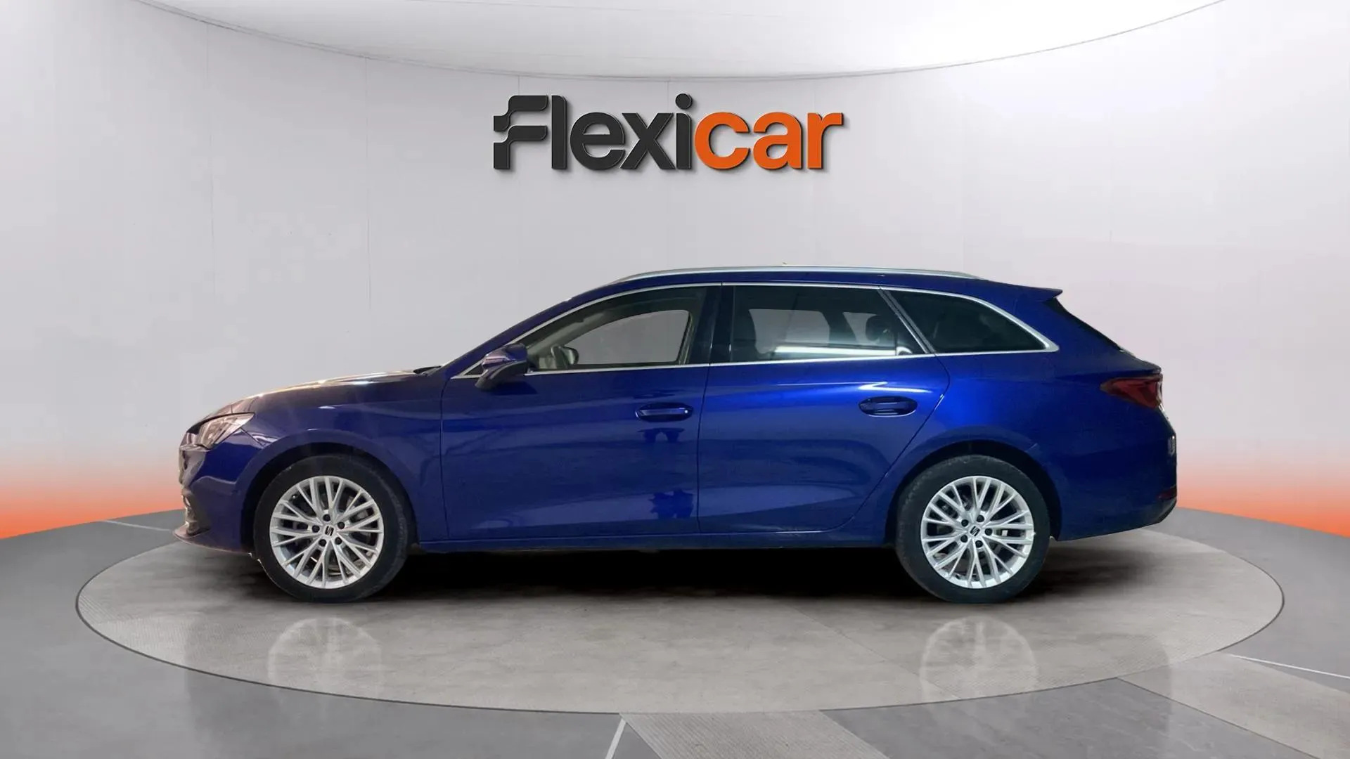 SEAT León SP 2.0 TDI DSG Xcellence Go M - foto 4