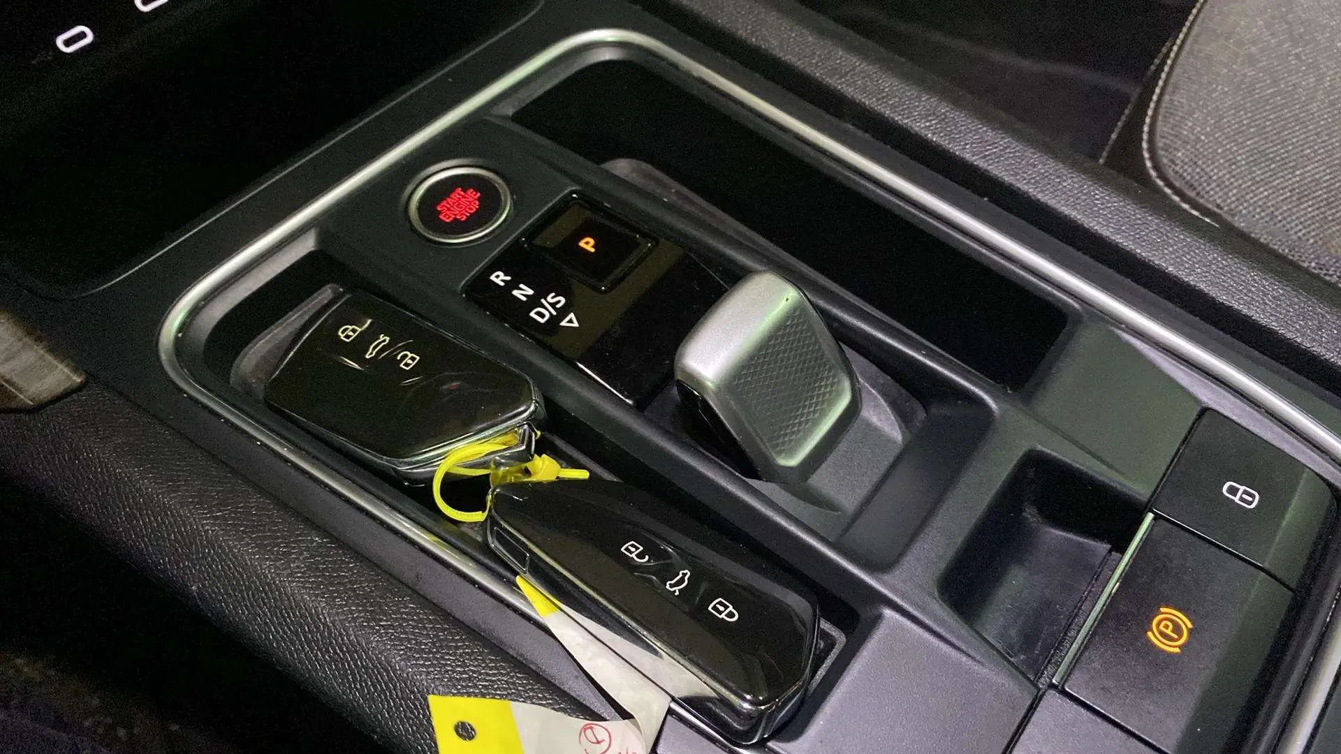 SEAT León SP 2.0 TDI DSG Xcellence Go M - foto 17