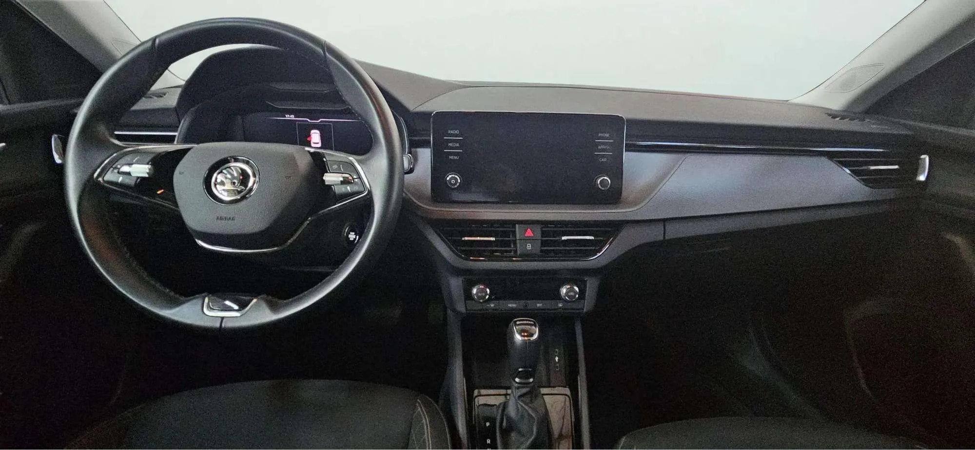 Škoda Kamiq 1.0 TSI DSG Ambition - foto 14