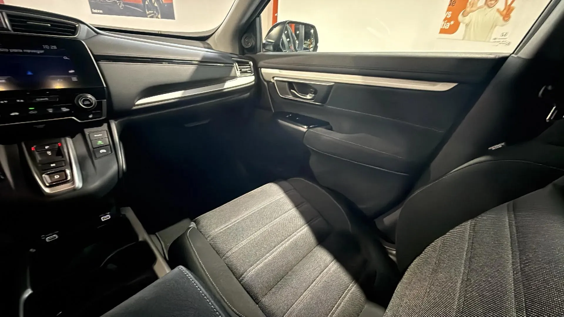 Honda CR-V 2.0 i-MMD 4x2 Elegance Navi - foto 11
