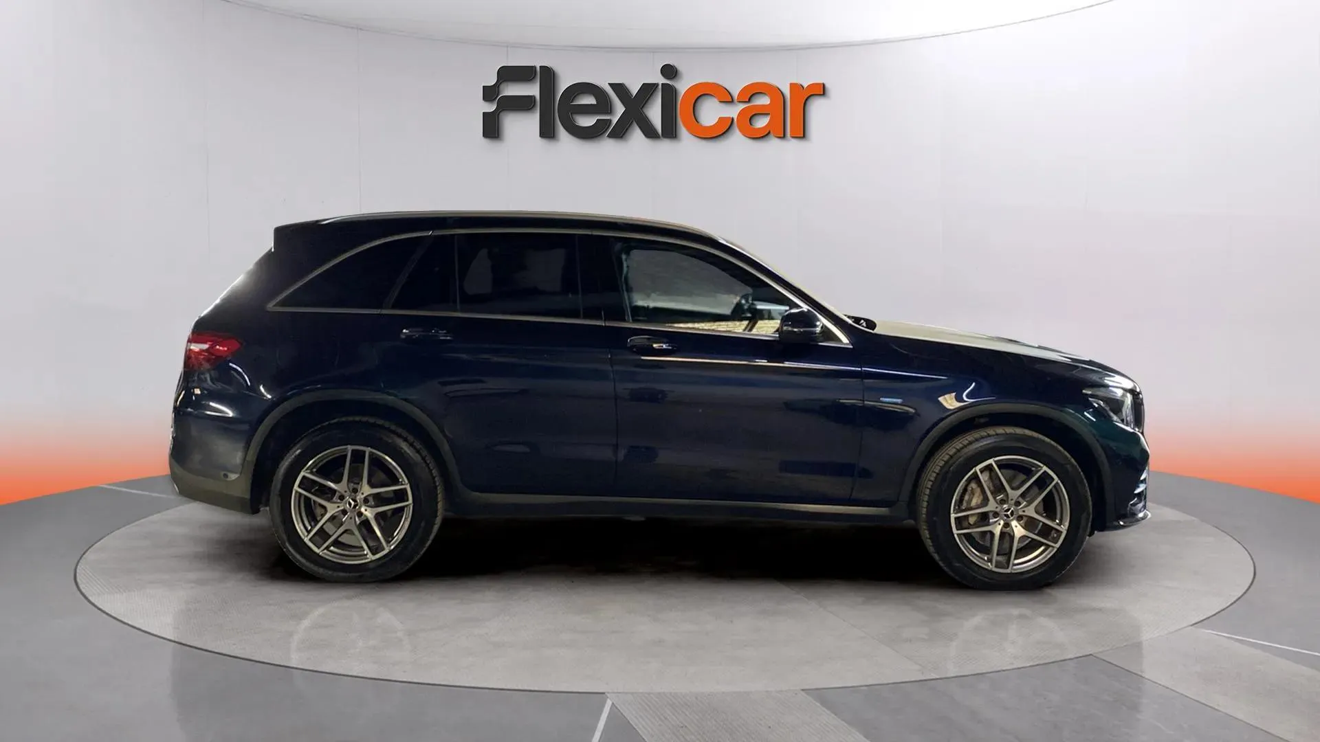 Mercedes-Benz GLC 350 e 4MATIC - foto 4