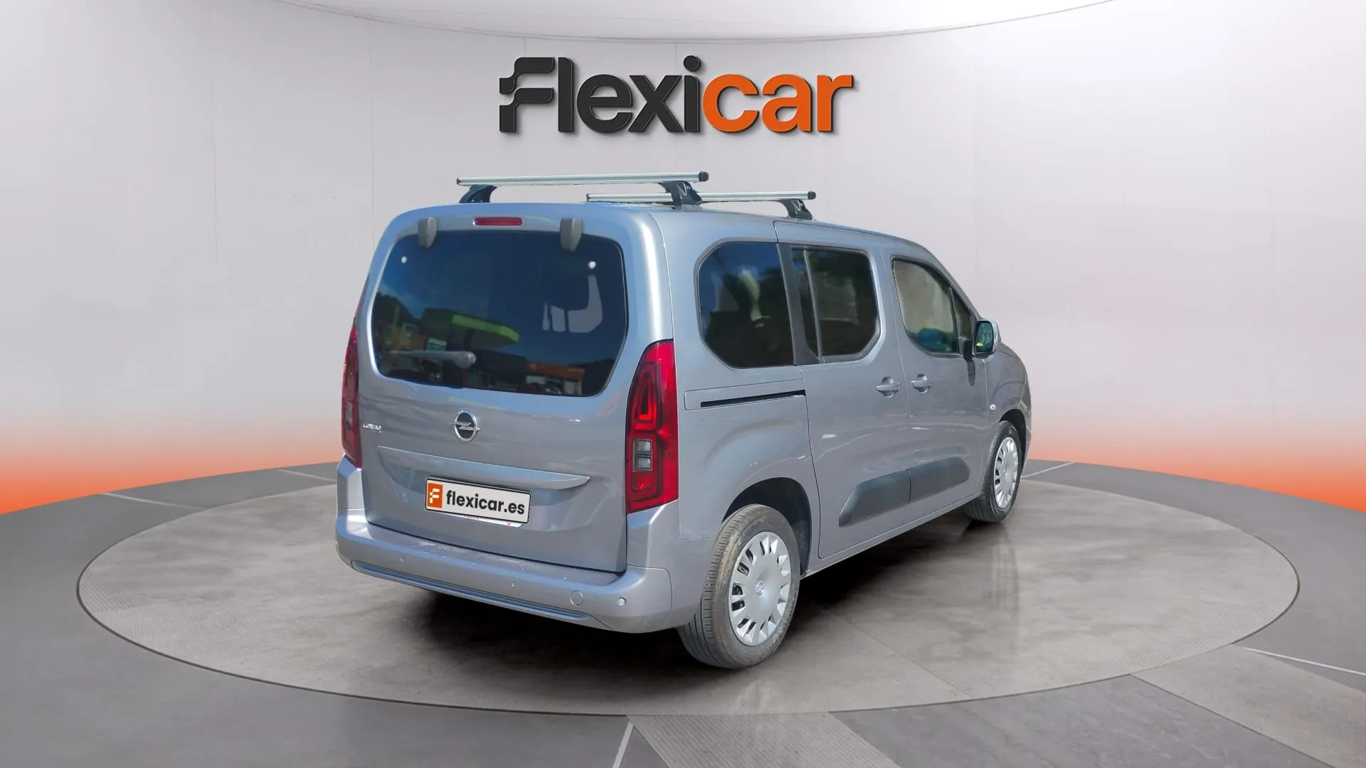 Opel Combo 1.2 T Expression XL - foto 3