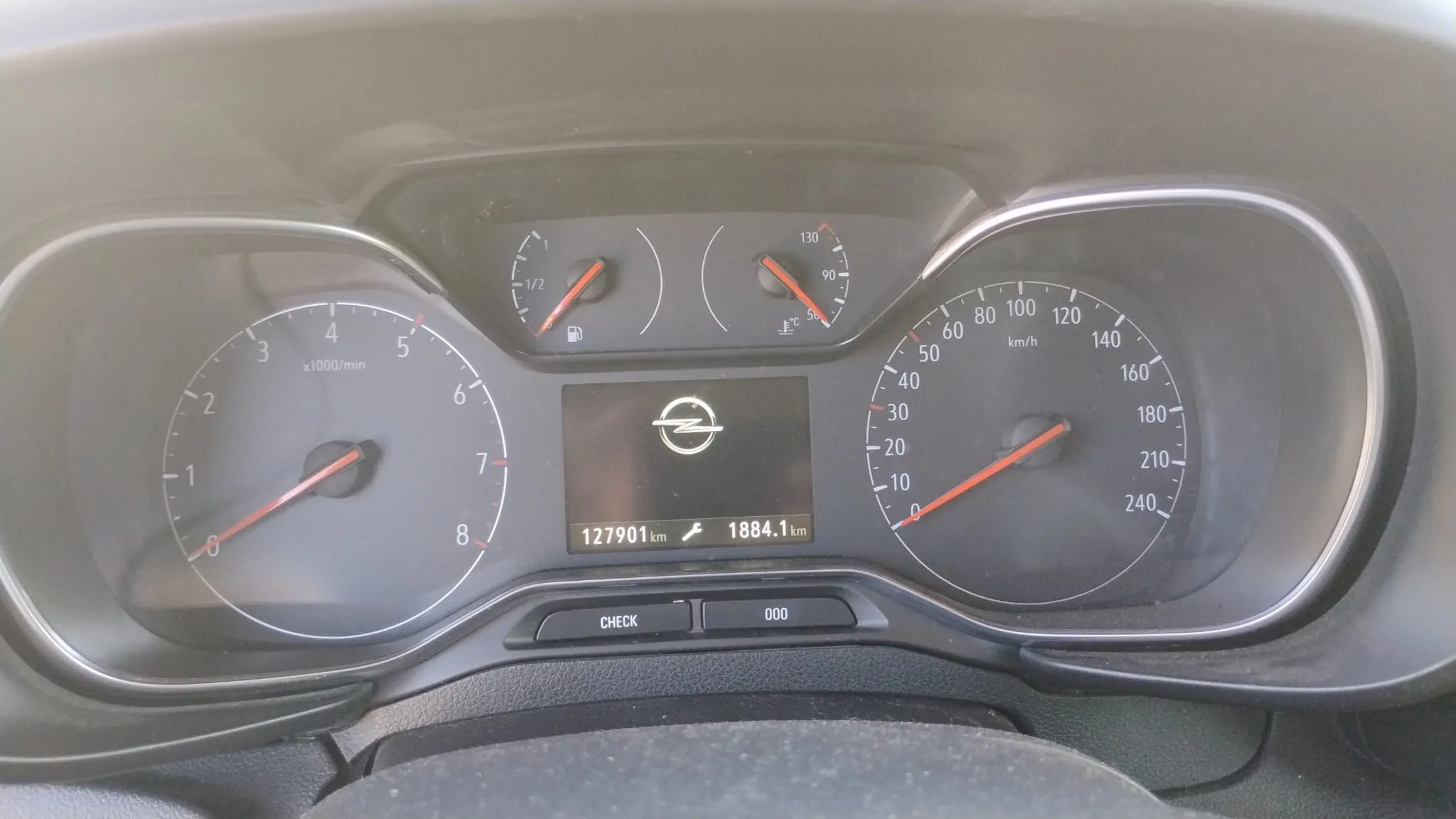 Opel Combo 1.2 T Expression XL - foto 11