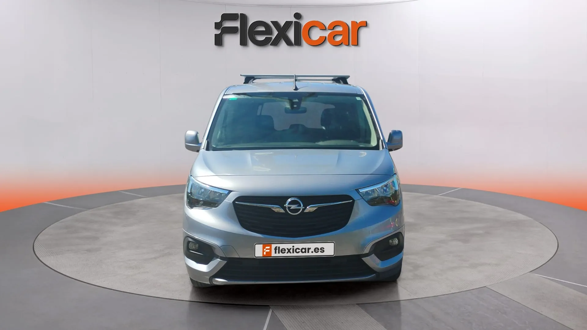 Opel Combo 1.2 T Expression XL - foto 8