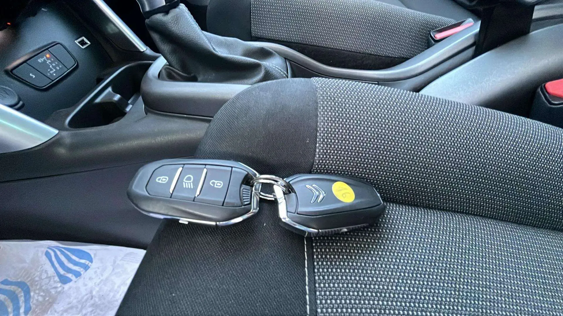 Citroën C3 Aircross BlueHDi EAT6 Shine - foto 17