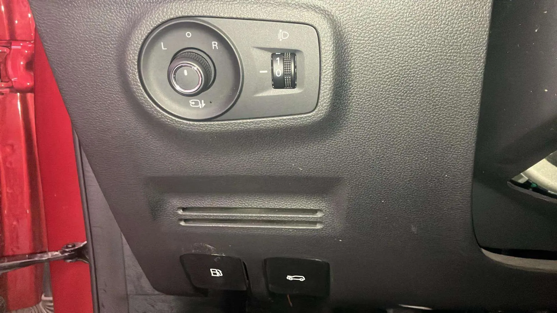 MG ZS 1.5 Luxury - foto 16
