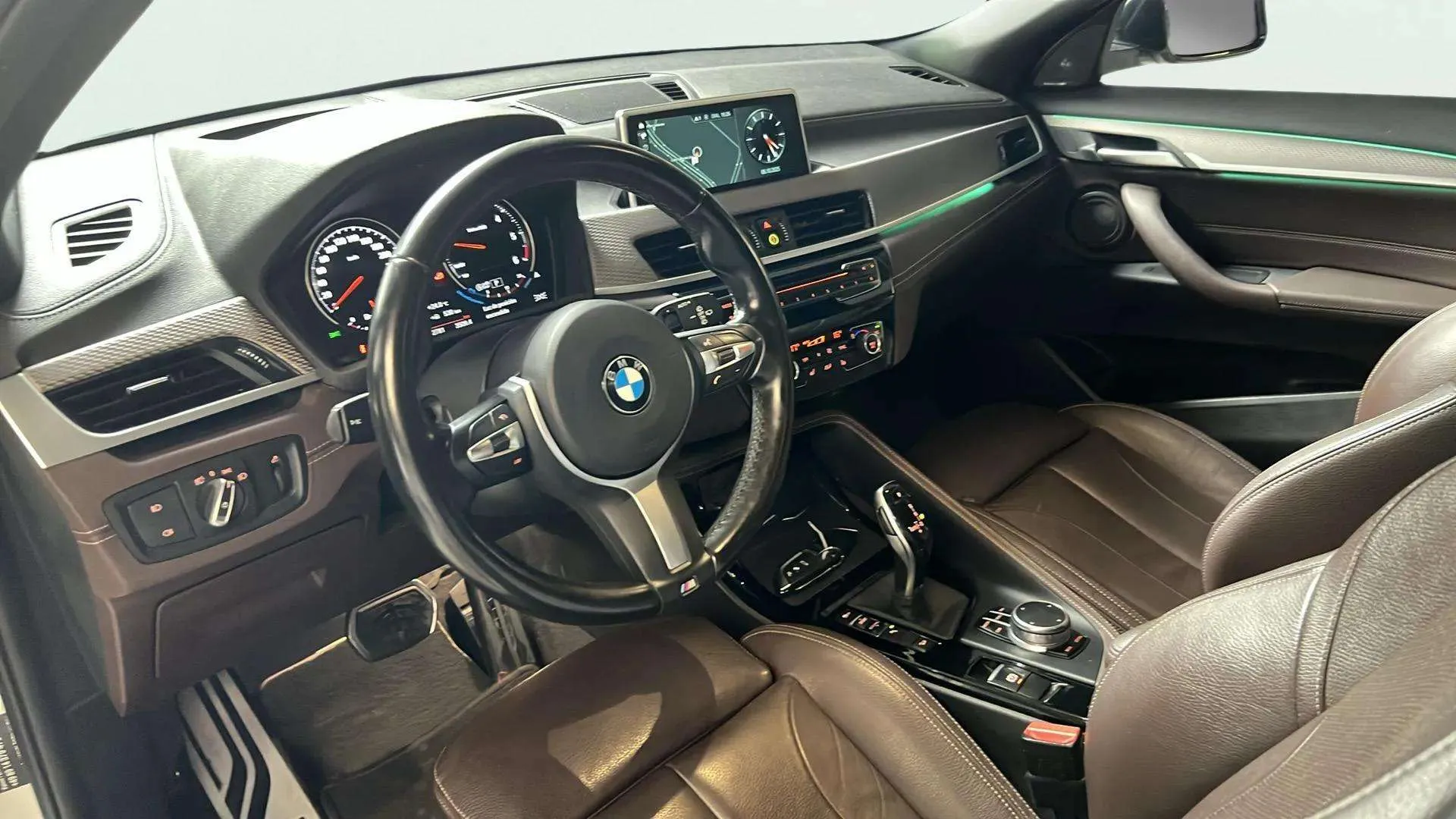 BMW X2 xDrive20dA - foto 12