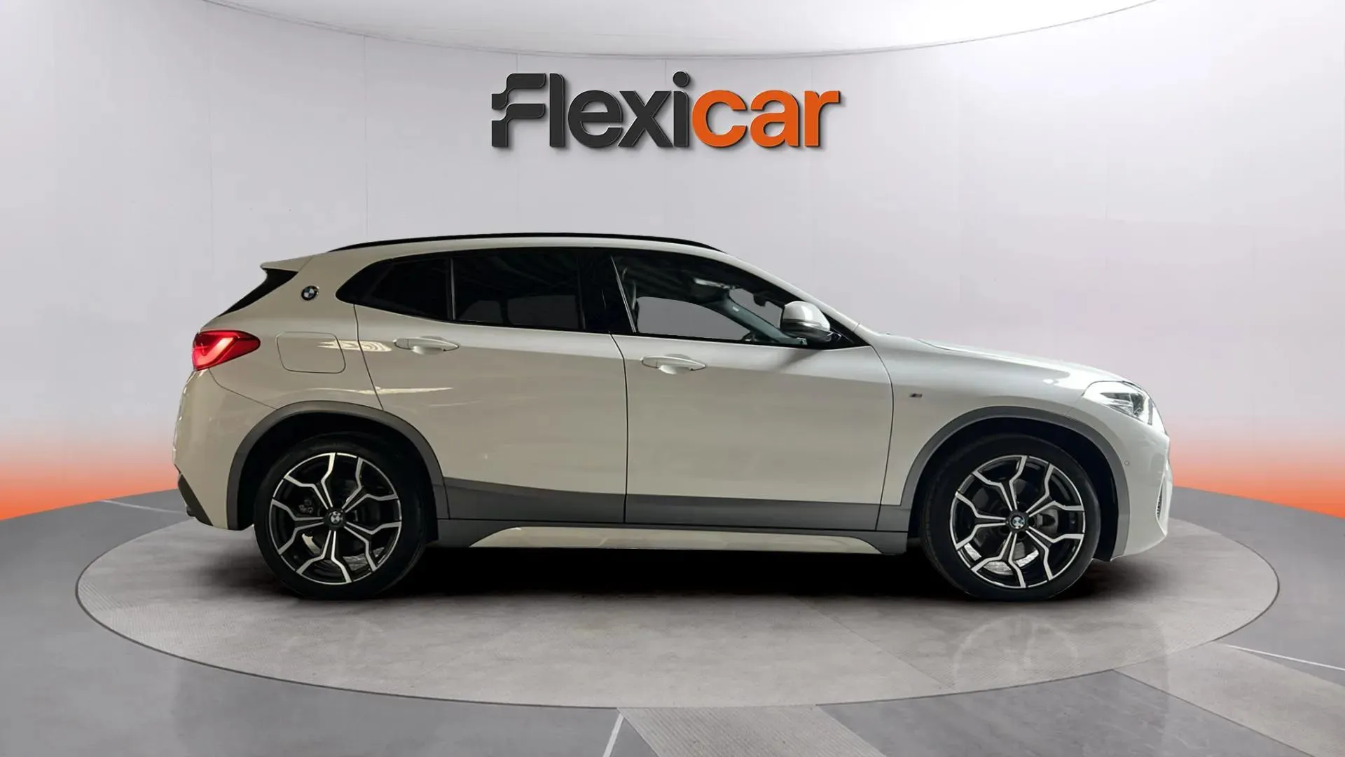 BMW X2 xDrive20dA - foto 5