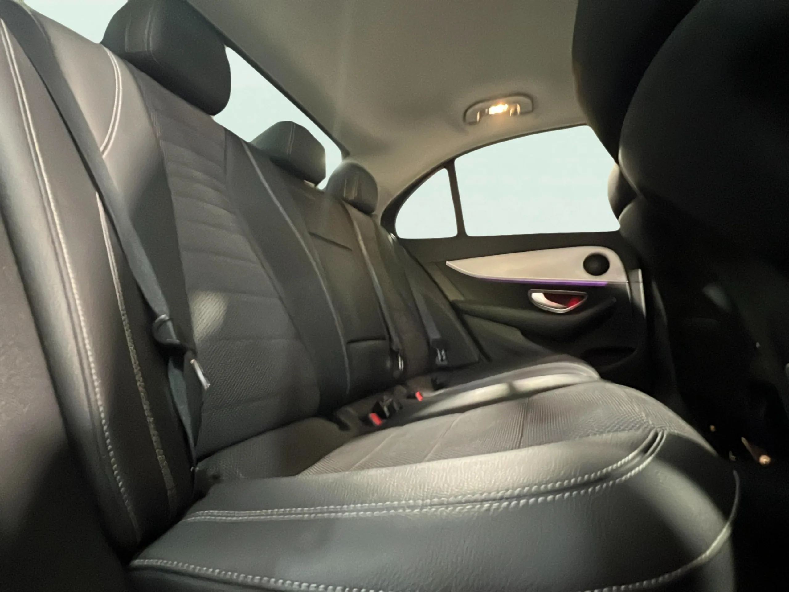 Mercedes-Benz Clase E E 220 d - foto 19