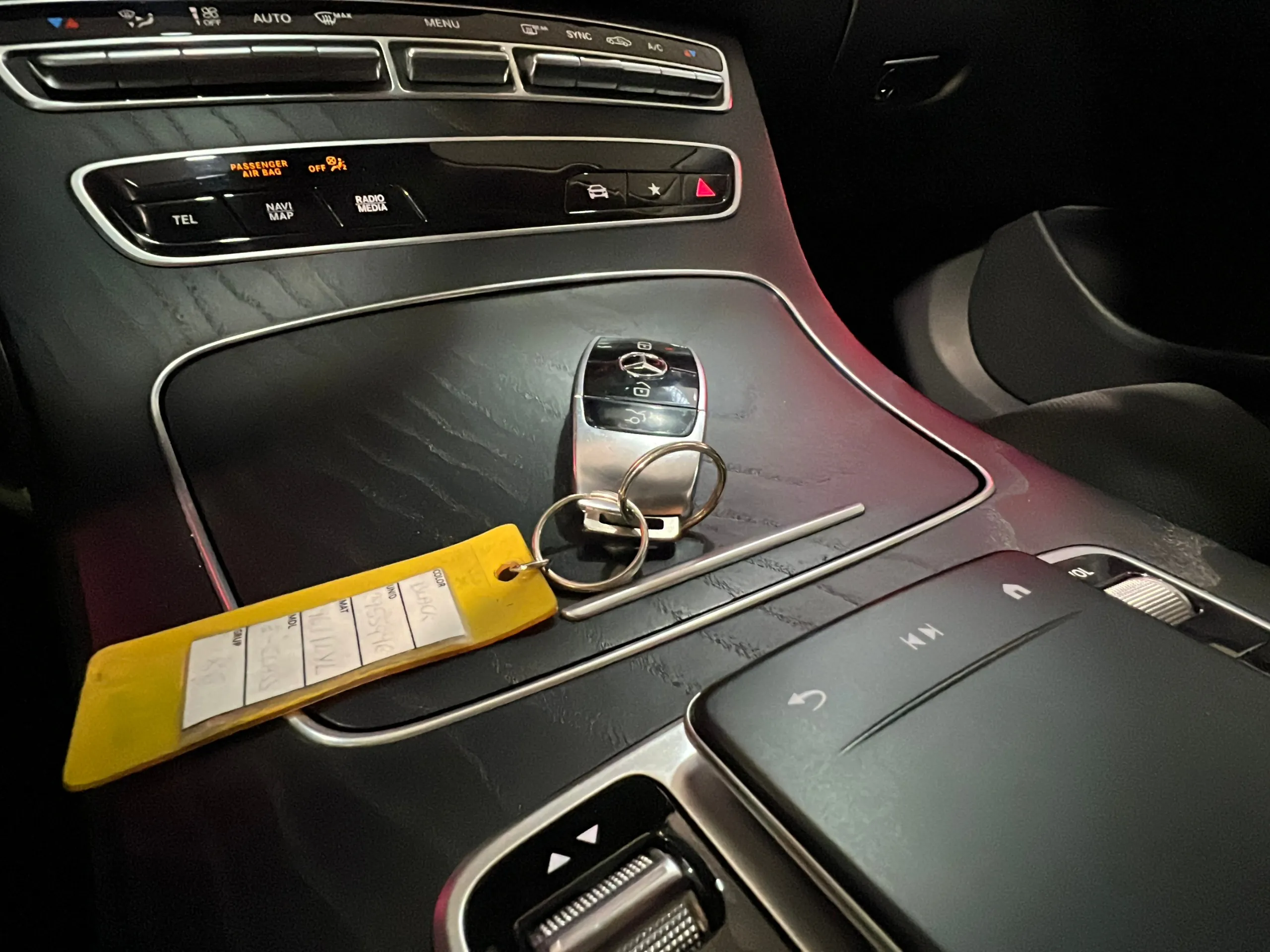 Mercedes-Benz Clase E E 220 d - foto 14