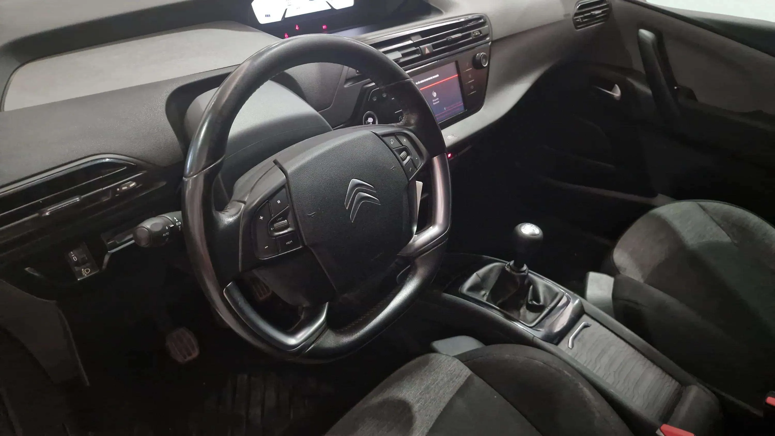 Citroën Grand C4 Picasso PureTech Live - foto 10