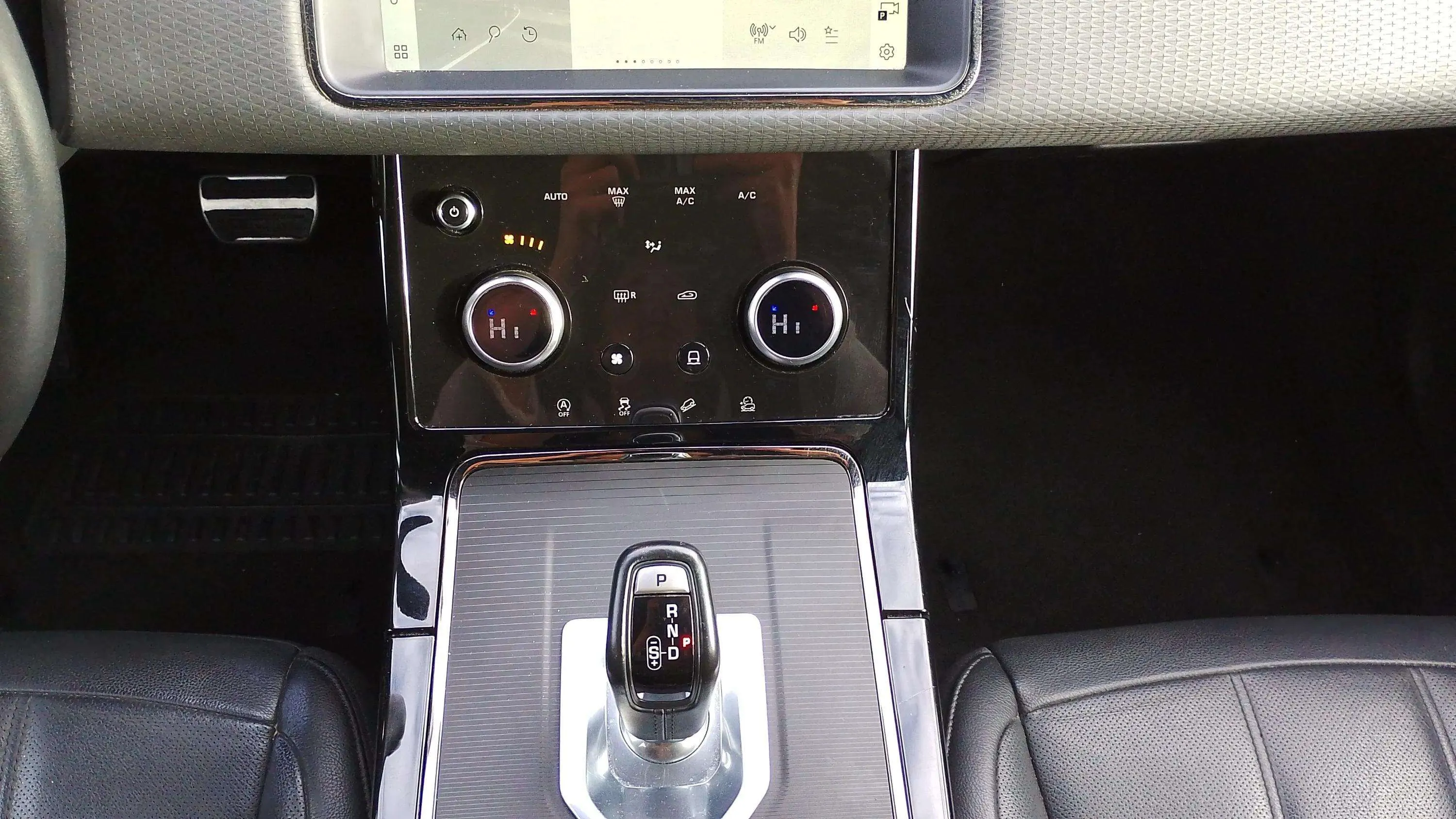 Land Rover Range Rover Evoque 2.0 D204 R-Dynamic S 4WD MHEV - foto 15