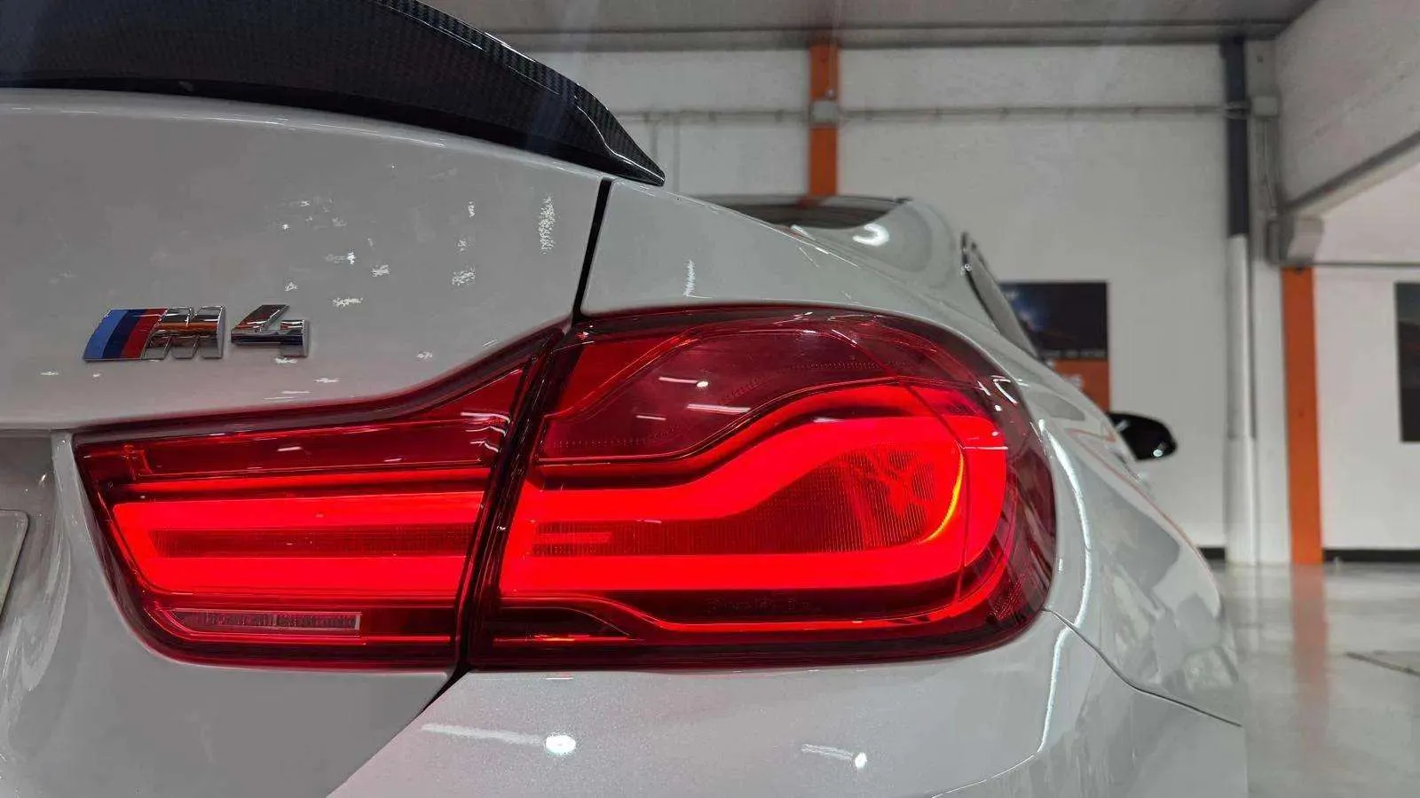 BMW Serie 4 M4 A - foto 10