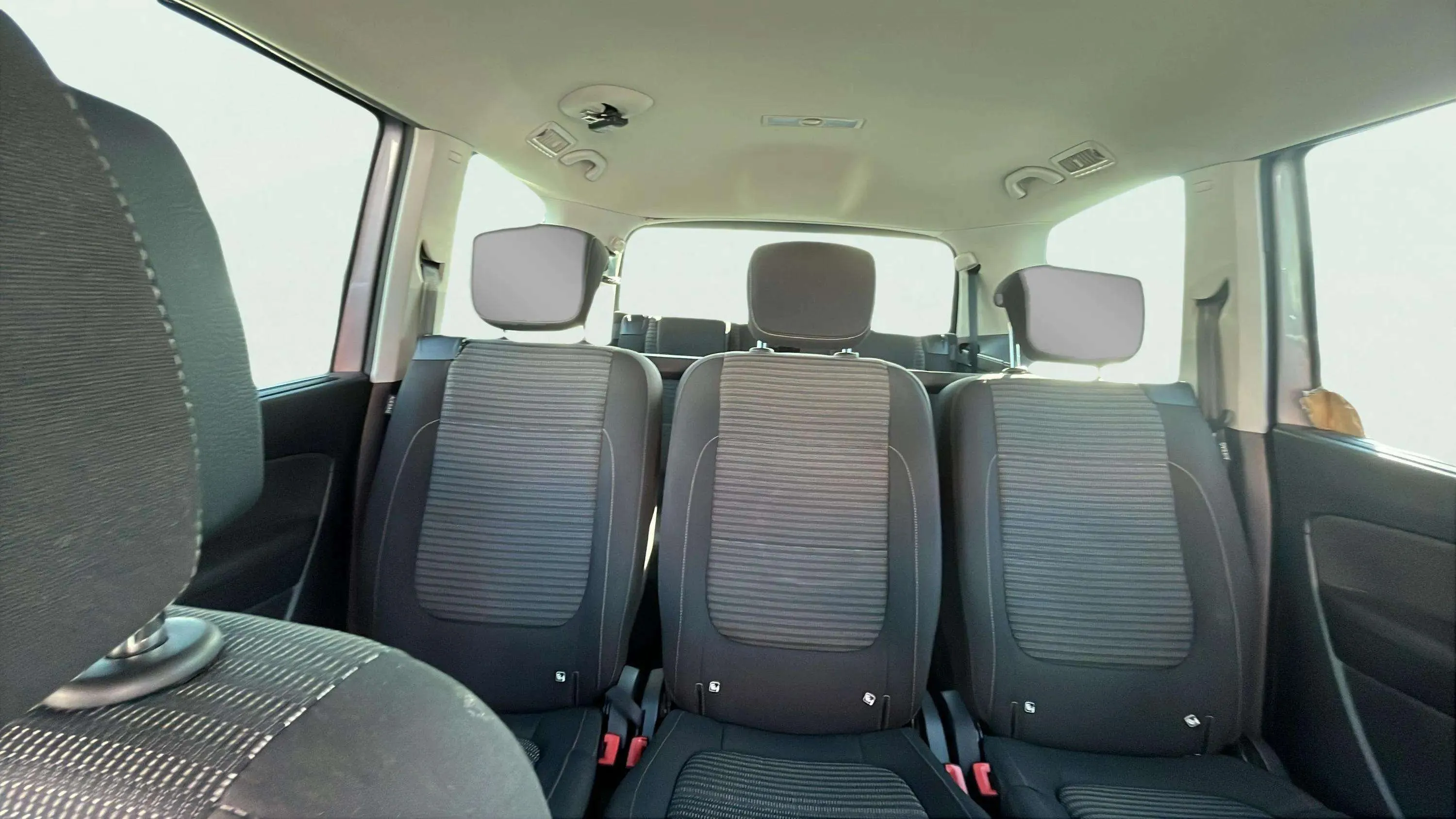 SEAT Alhambra 1.4 TSI DSG Excellen GO - foto 15