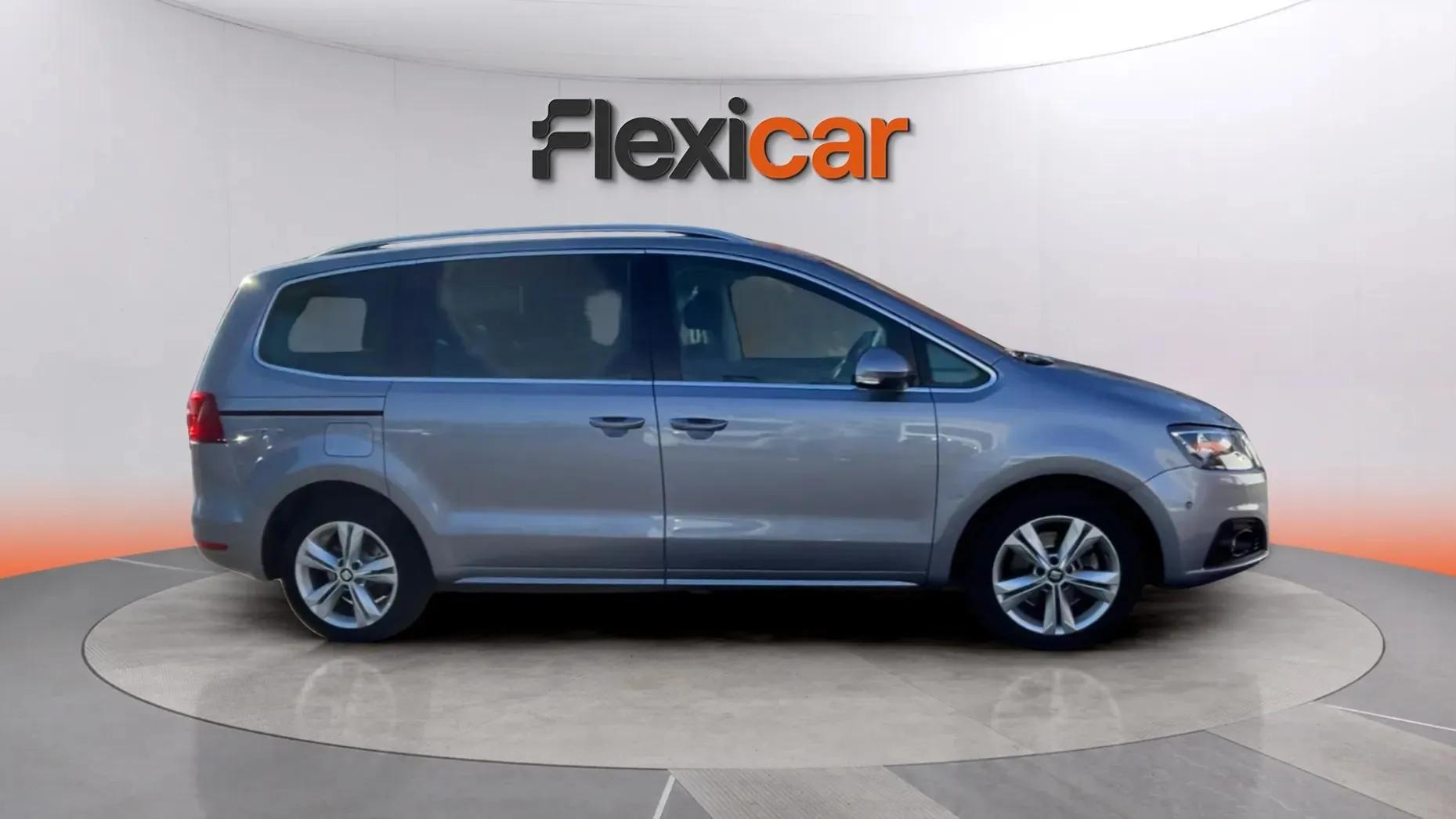 SEAT Alhambra 1.4 TSI DSG Excellen GO - foto 2