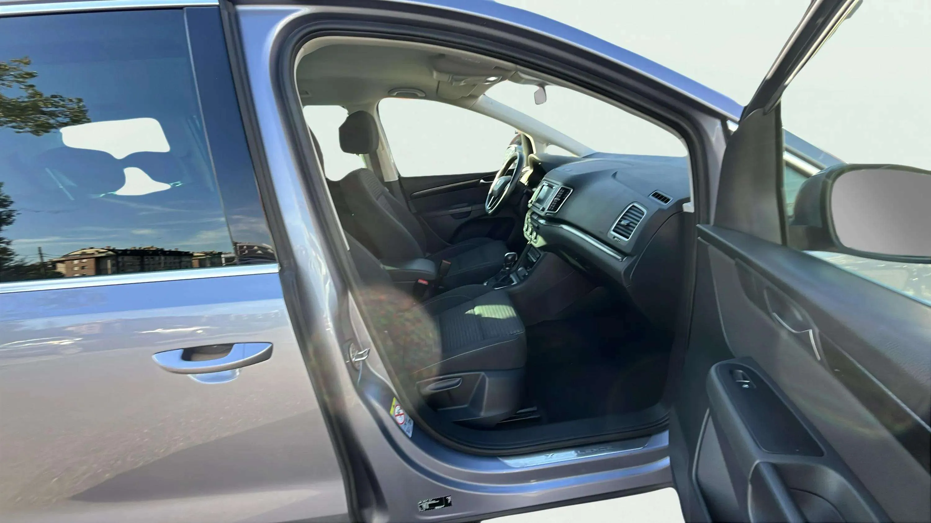 SEAT Alhambra 1.4 TSI DSG Excellen GO - foto 13