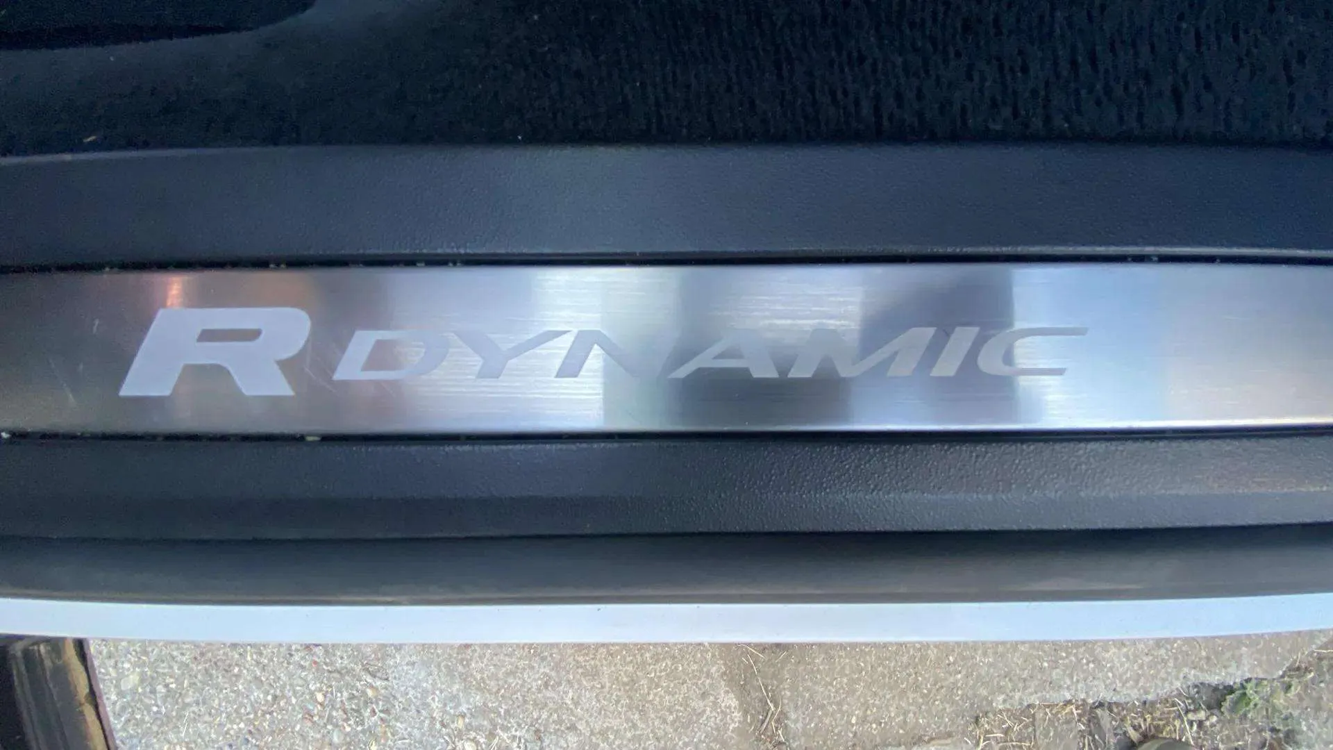Land Rover Range Rover Evoque 2.0 D163 R-Dynamic SE 4WD MHEV - foto 28