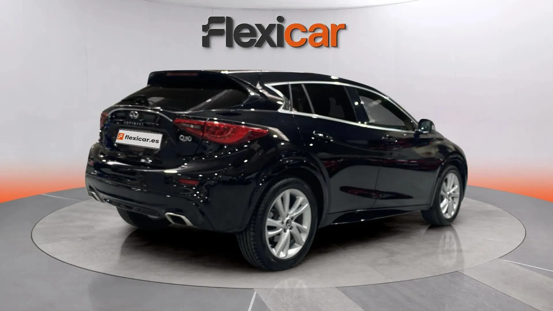 Infiniti Q30 1.5D Premium - foto 8