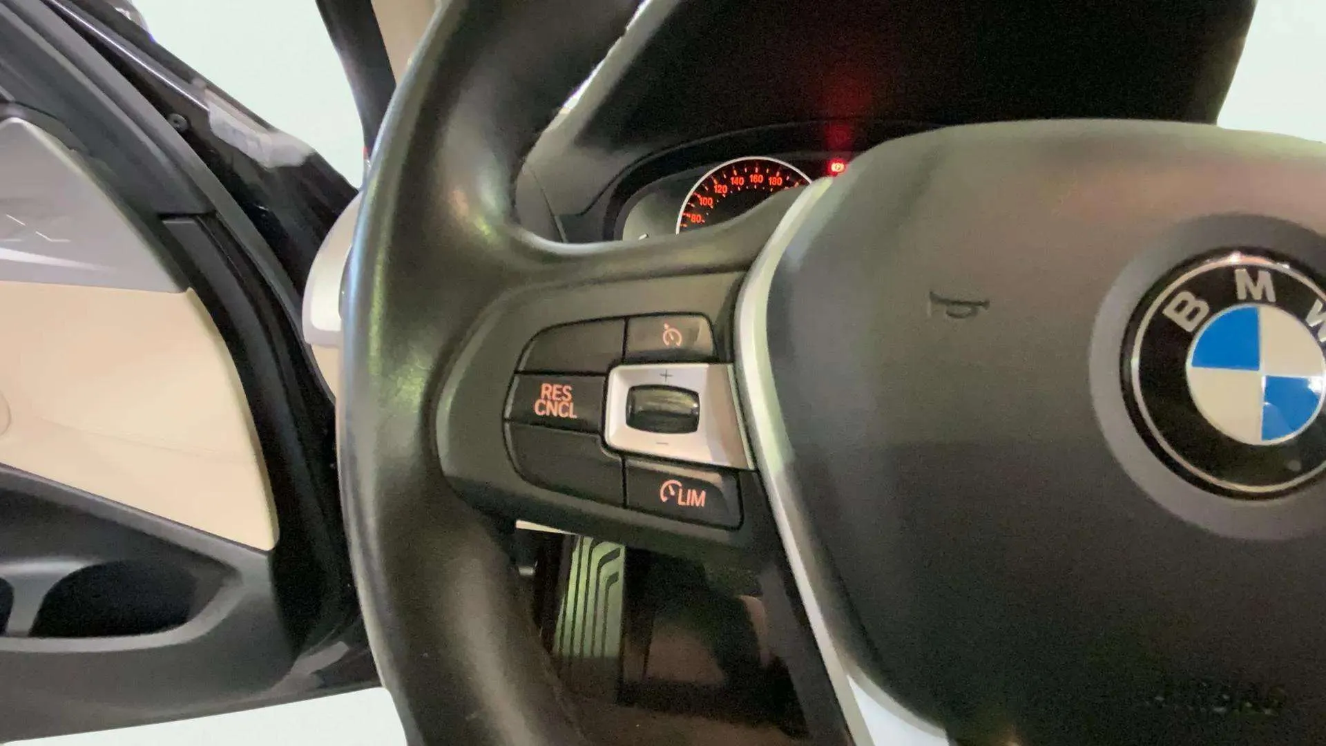 BMW X3 xDrive20d - foto 13