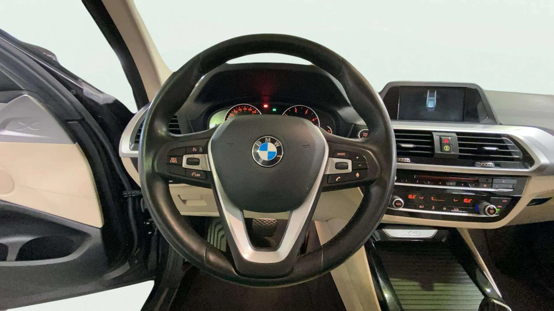 BMW X3 xDrive20d - foto 17