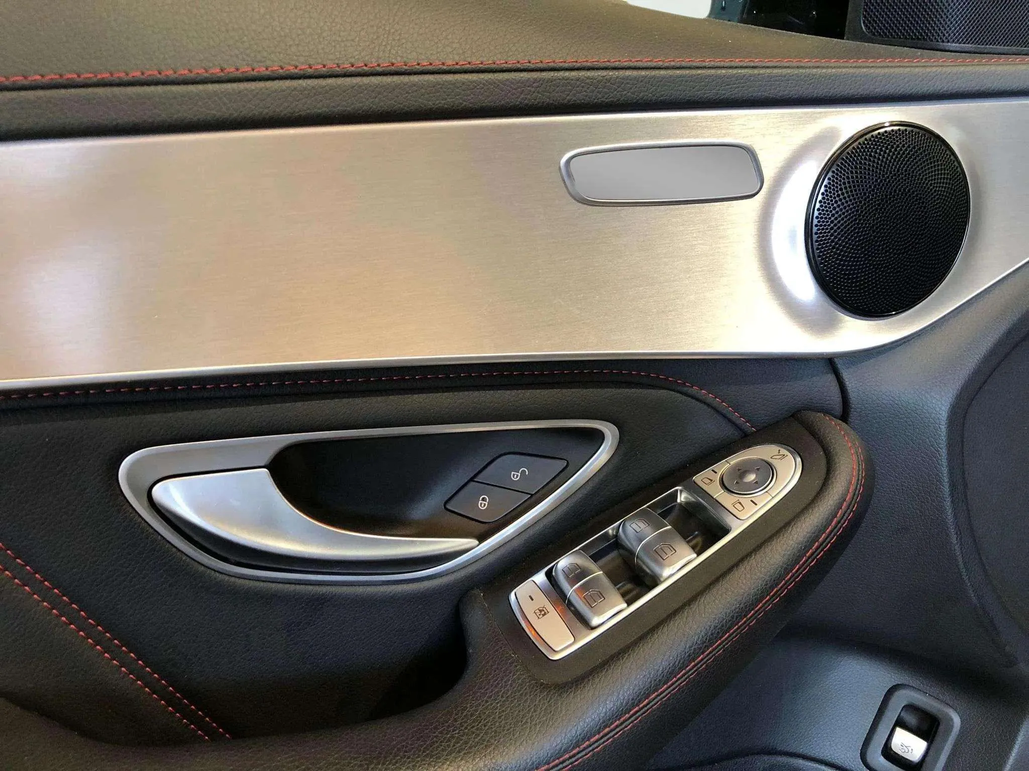 Mercedes-Benz Clase C Mercedes-AMG C 43 4MATIC - foto 21