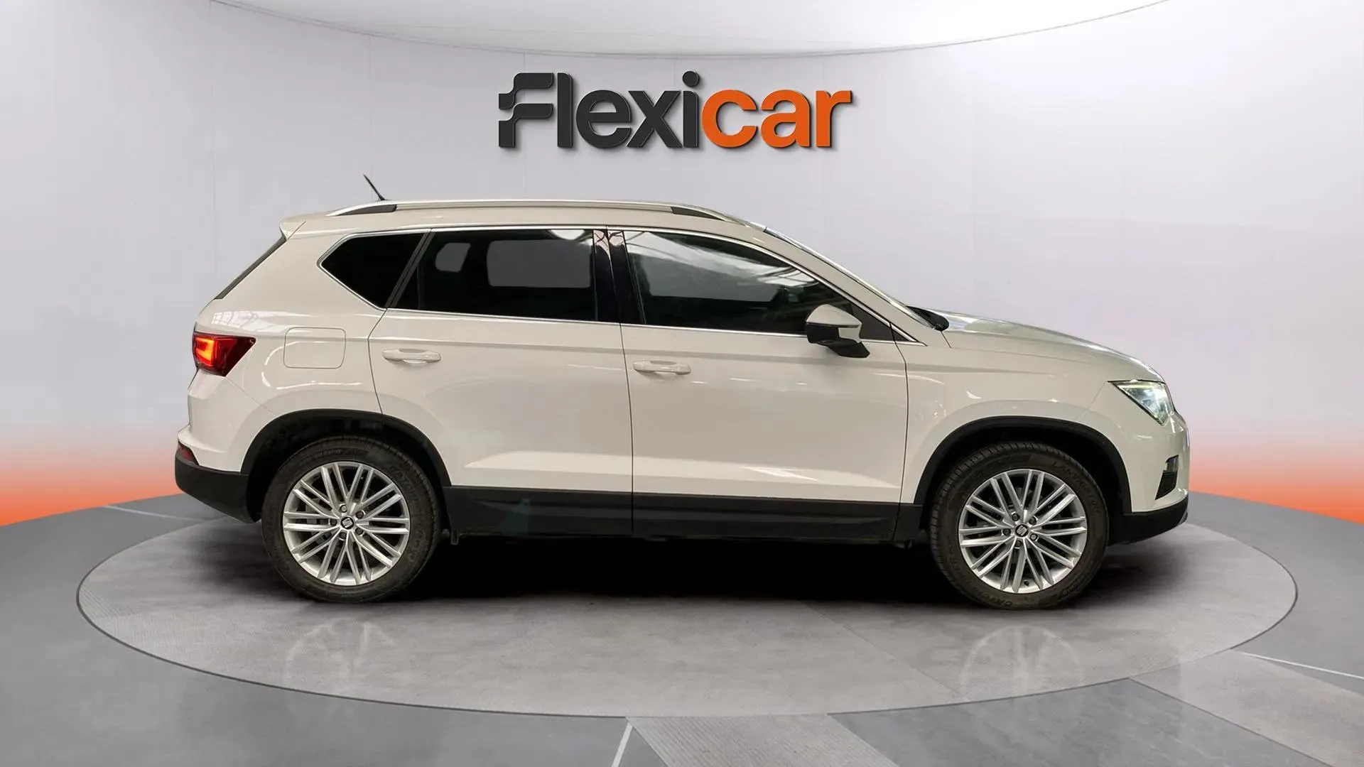 SEAT Ateca 2.0 TDI DSG 4Dr Xcel - foto 5