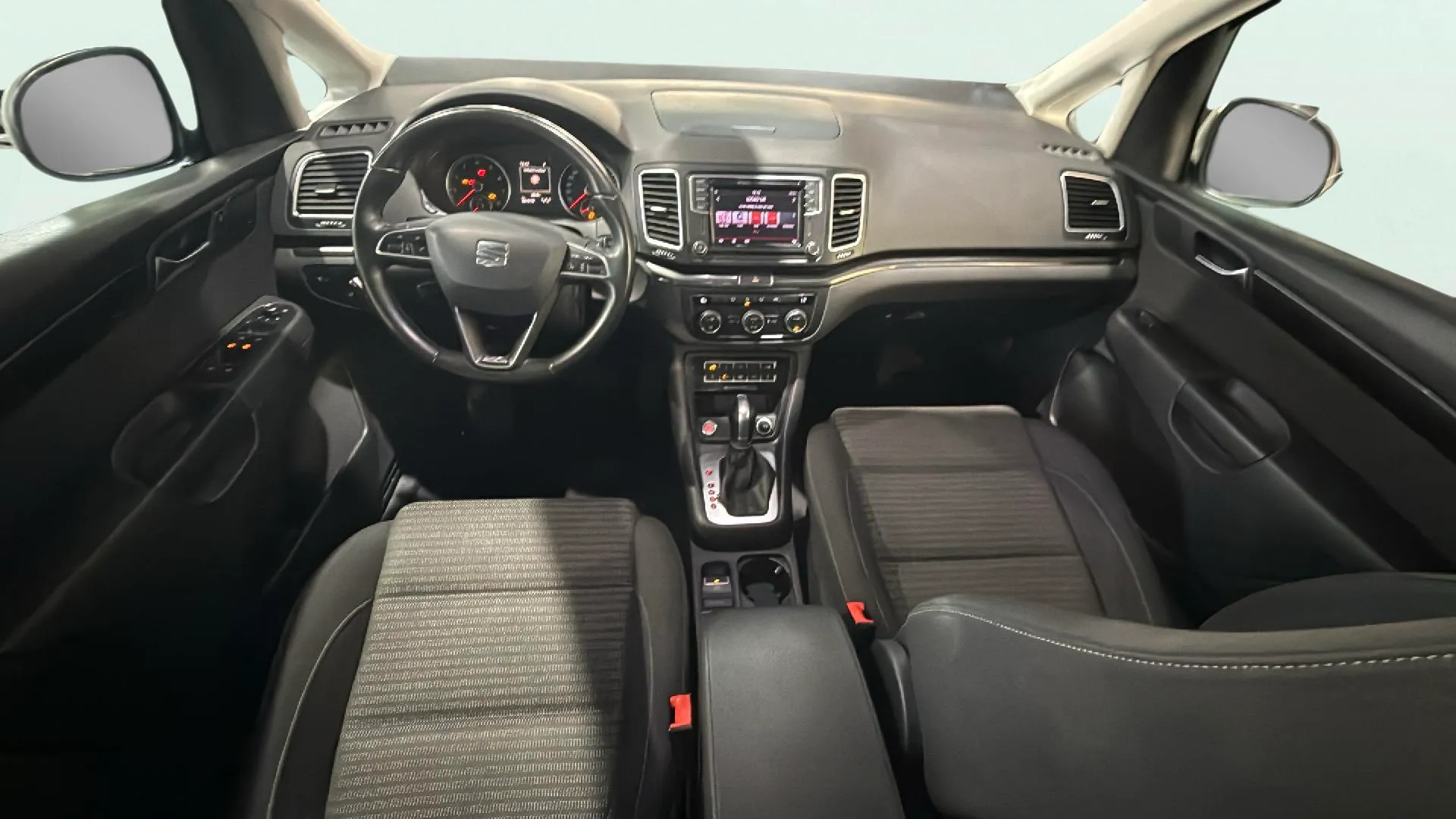 SEAT Alhambra 1.4 TSI DSG Xcellence - foto 9