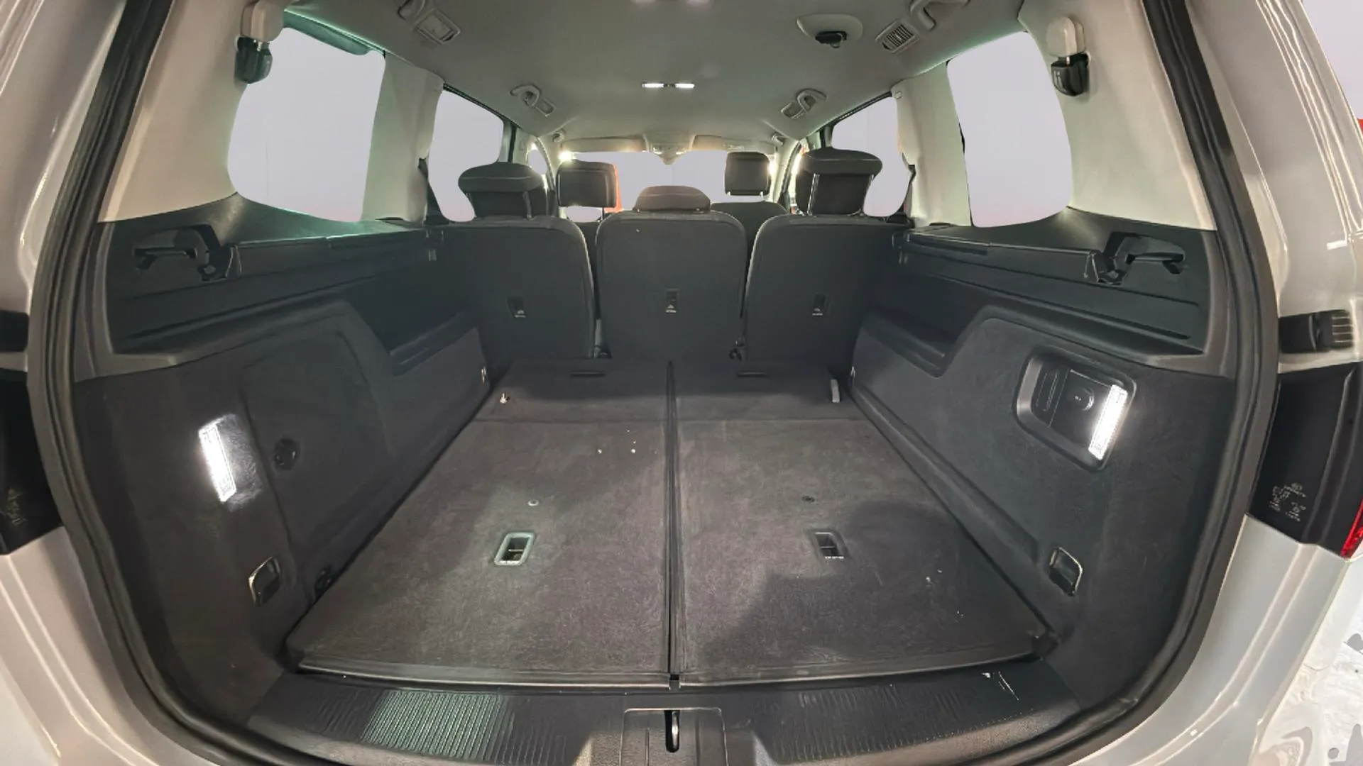 SEAT Alhambra 1.4 TSI DSG Xcellence - foto 20