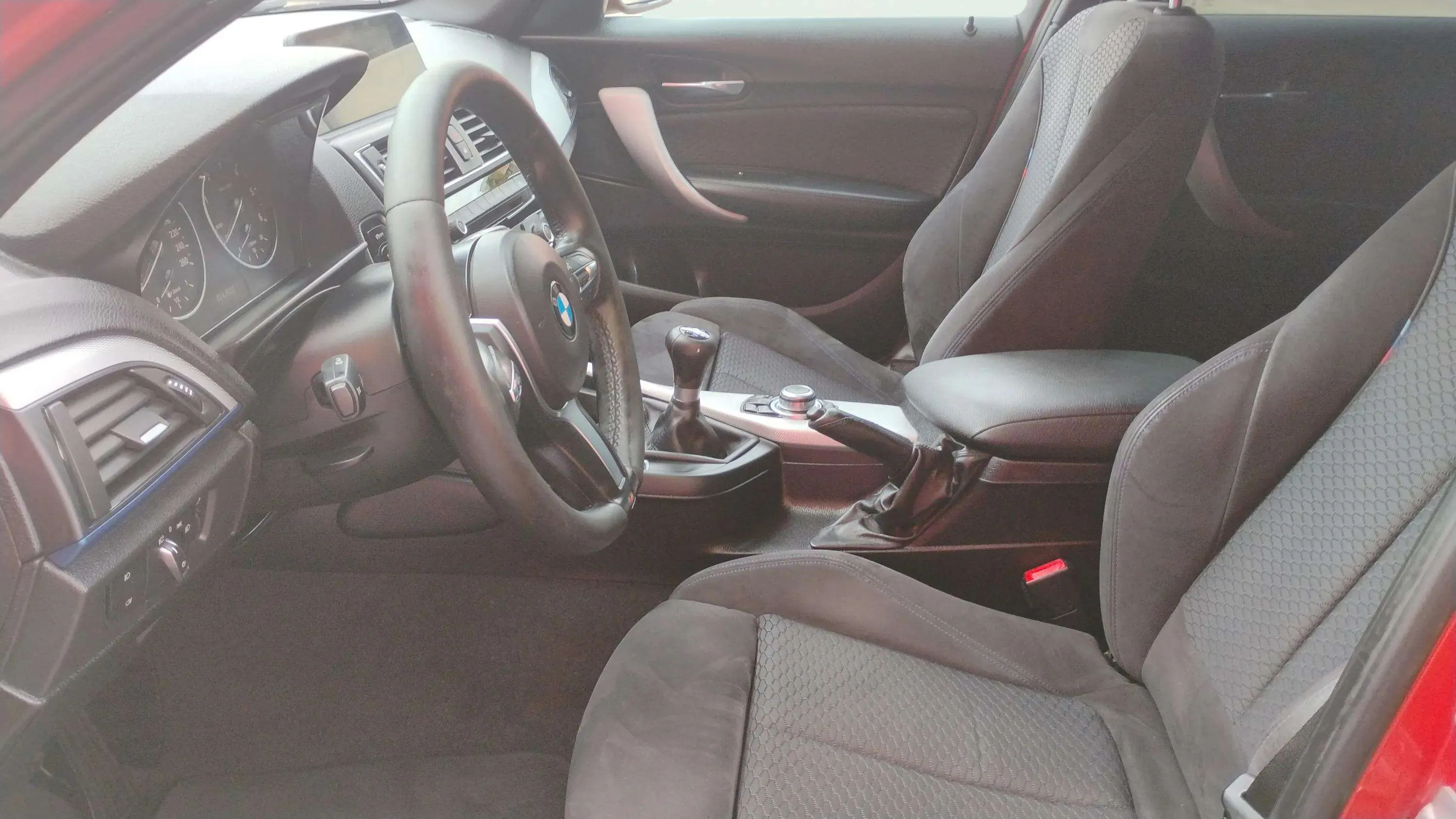 BMW Serie 1 118d - foto 24