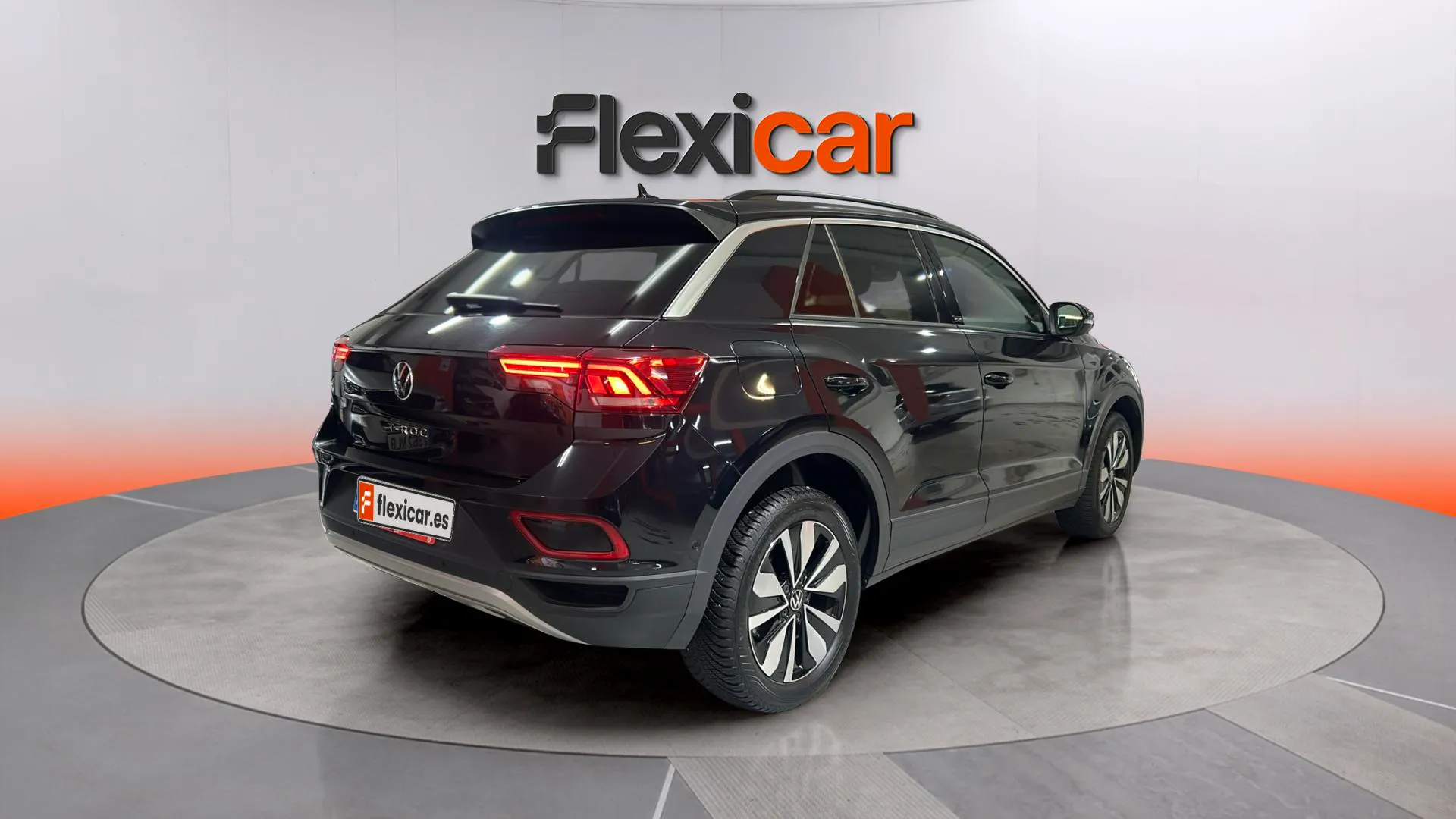 Volkswagen T-Roc 1.0 TSI - foto 7