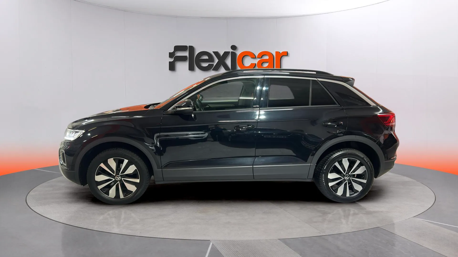 Volkswagen T-Roc 1.0 TSI - foto 4